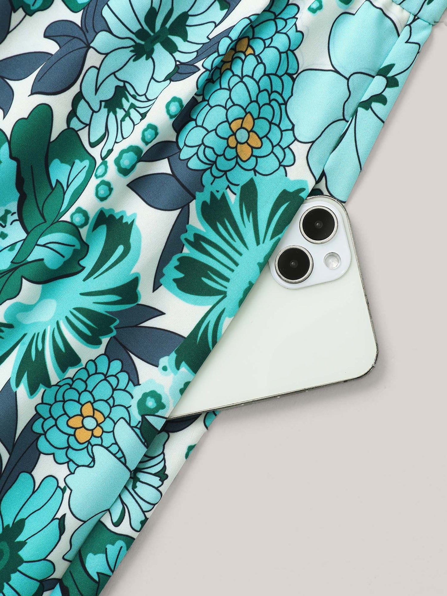 e289b12b-6b4c-41fd-8fa4-51fef2f661ab