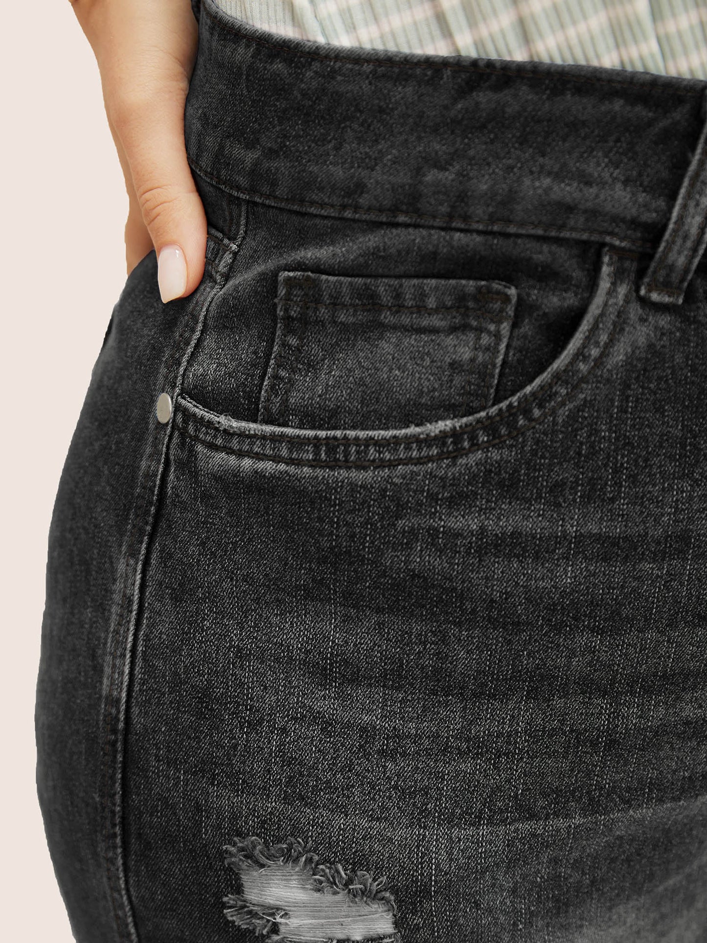 2570a911-e604-46f5-9160-f16d46f0d85a