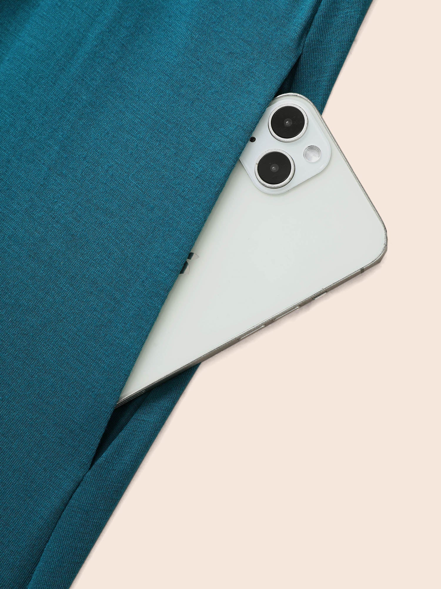 ec907716-f13f-48df-8b63-06c76551a130