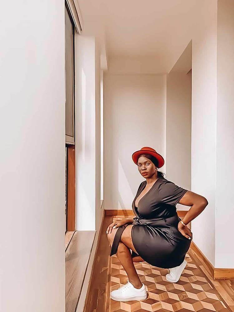 f1e702ec-5c65-40b8-8fee-aa0a35782f1d