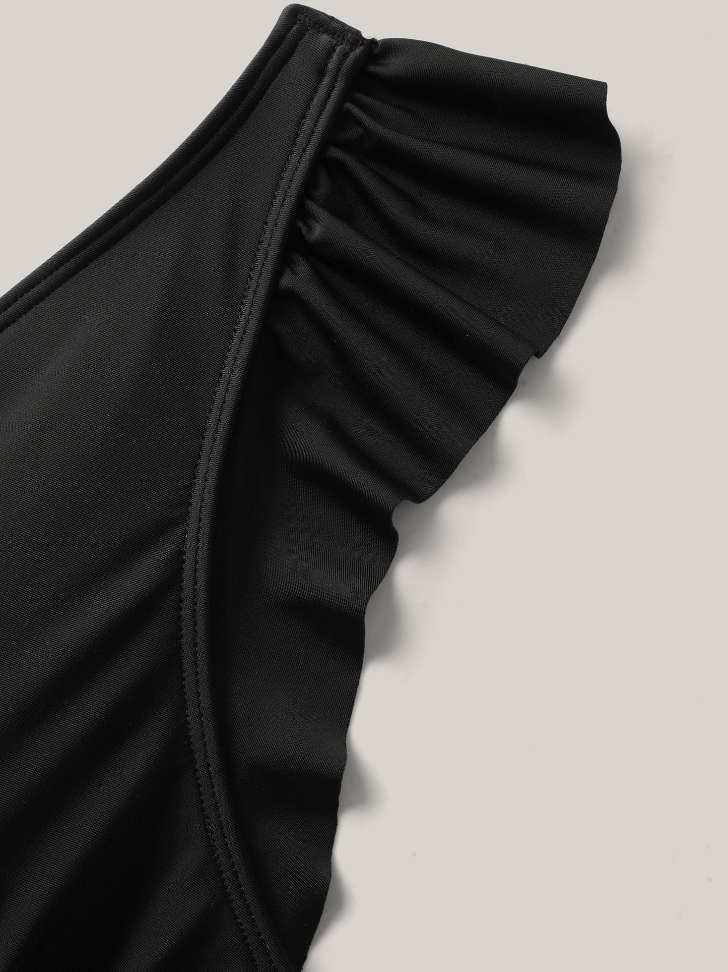 7048b643-4358-4cad-82aa-ddc6d6d9c978