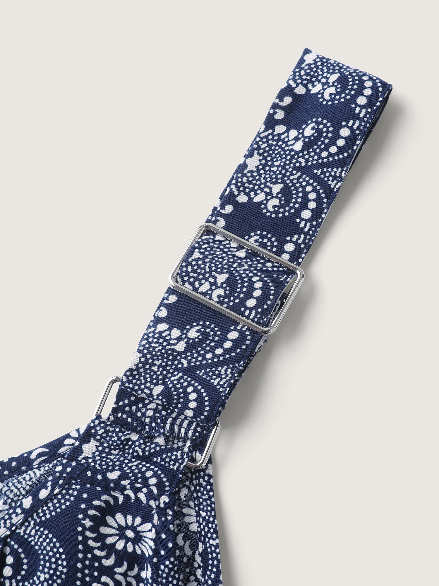 51add3d5-cd6a-414e-9784-fed938677652