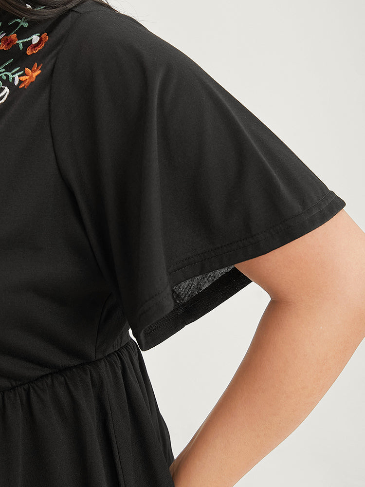 Floral Embroidered Ruffle Tie Neck Tassels T-shirt