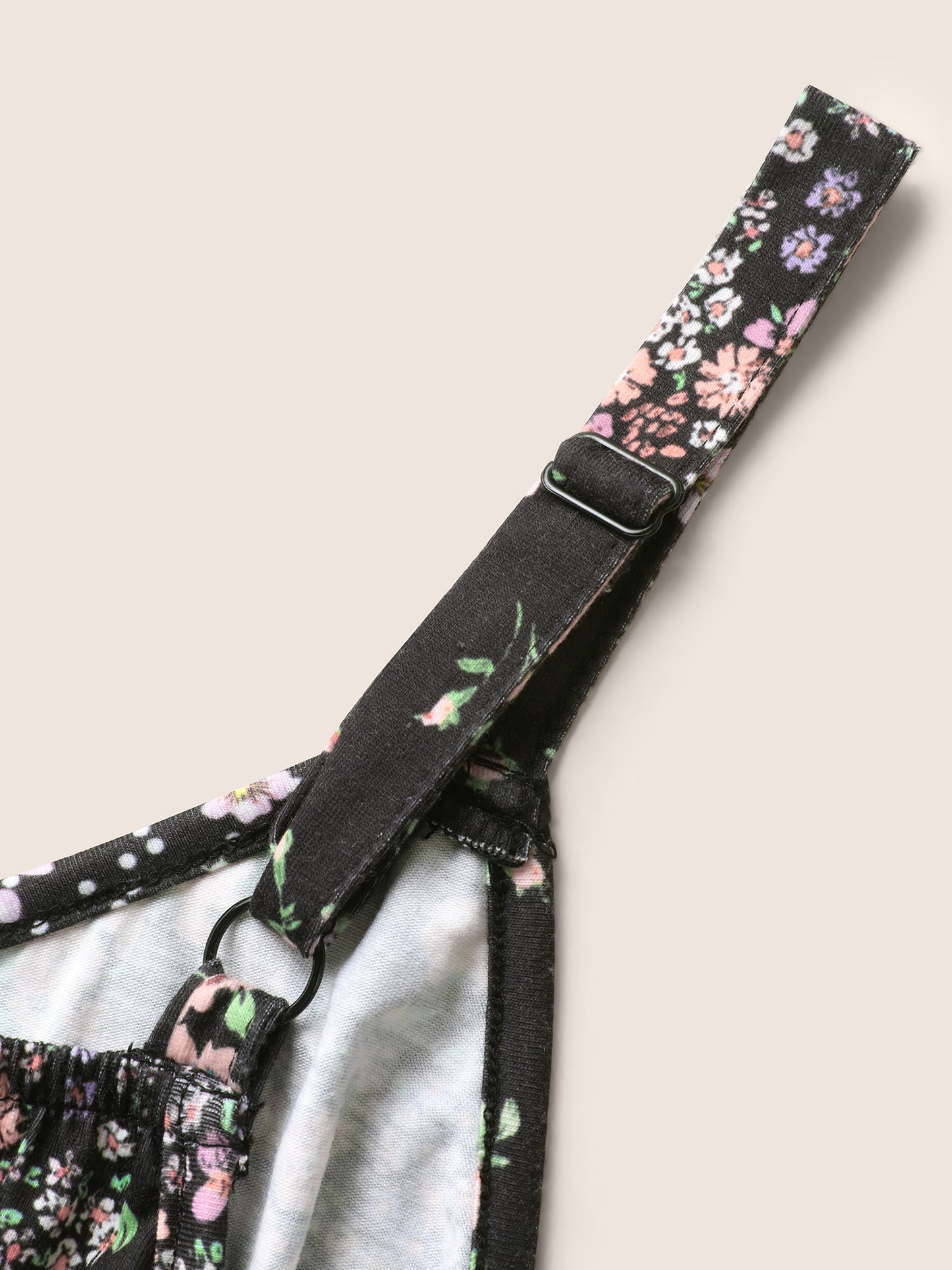 6c3790d7-c0e7-4de6-8658-26a91f6b04be