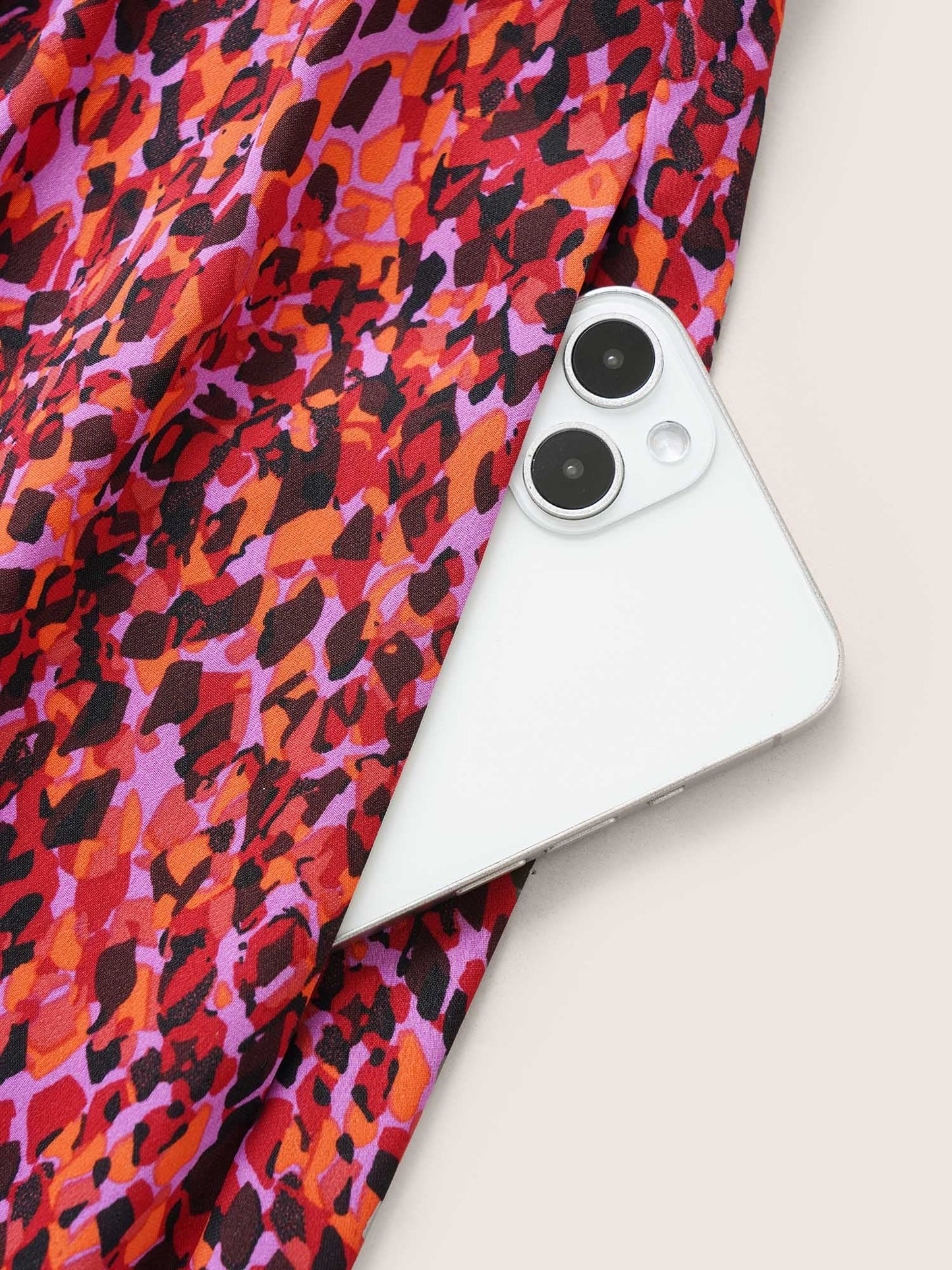 6e8d58dc-2408-4d6c-a6b8-254fe4dd1275