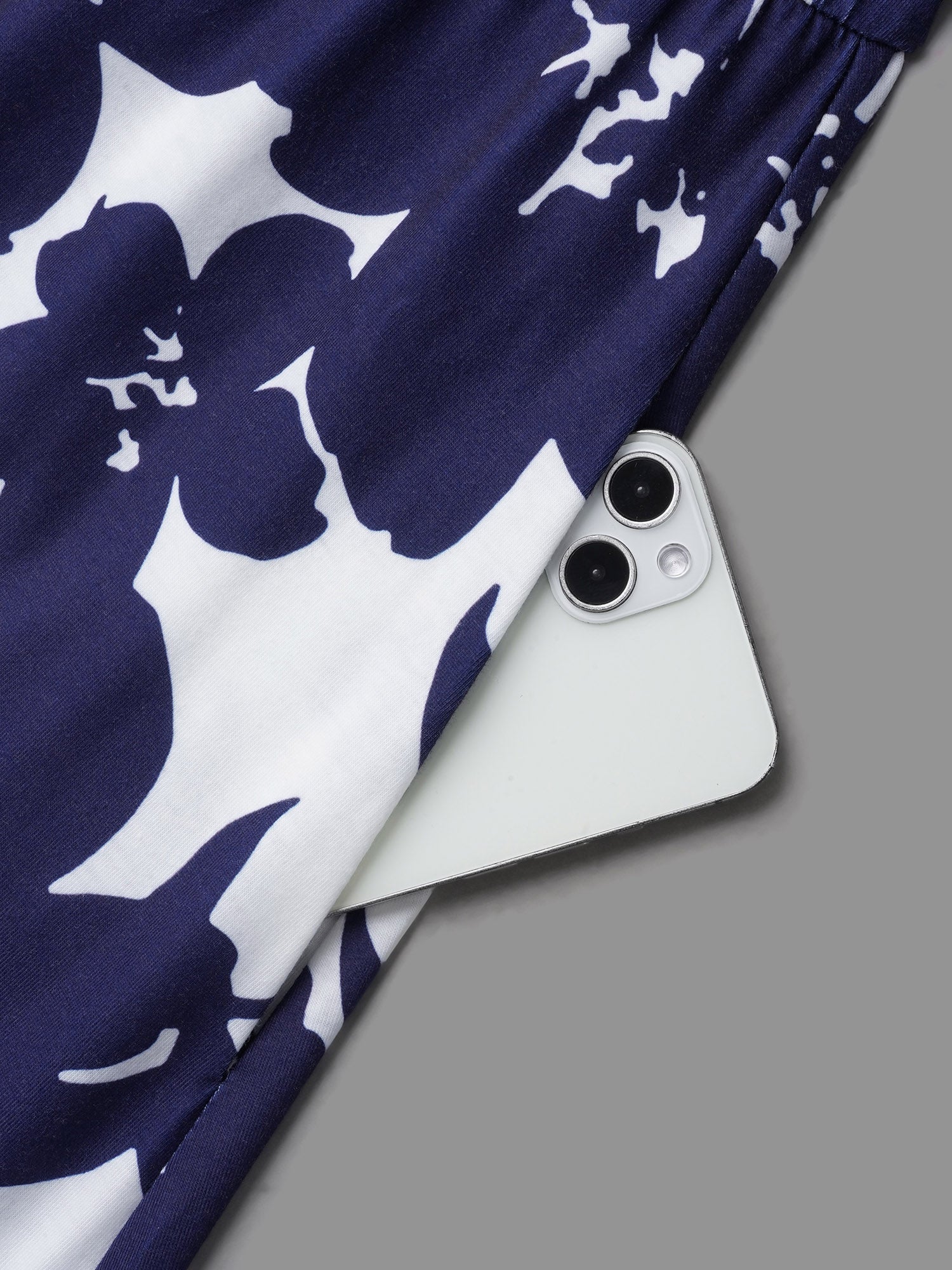 eb5310fd-17af-487f-b5fd-9f29bada39b4