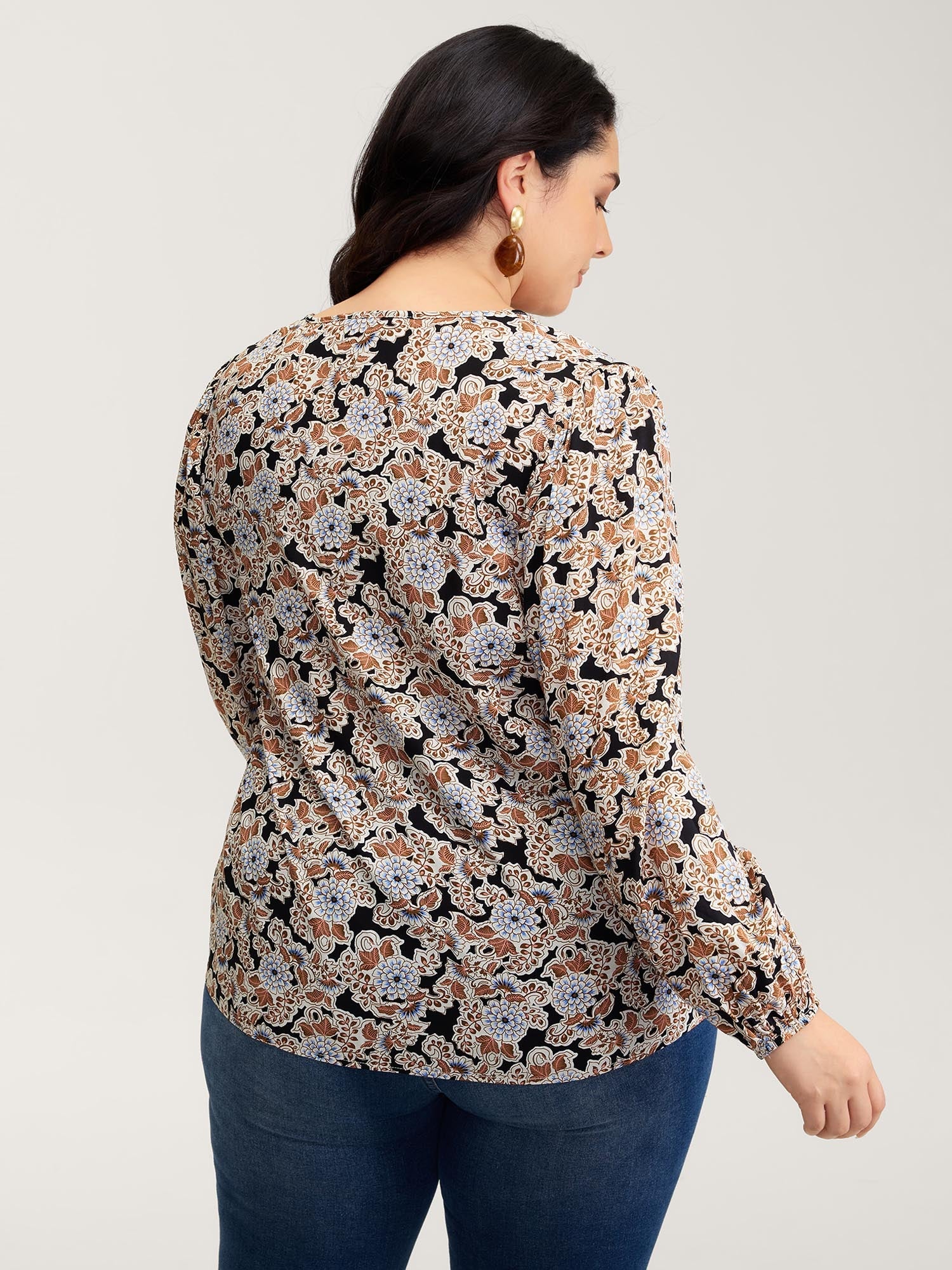 233b783c-fdb3-46e8-a707-08c963d13aca