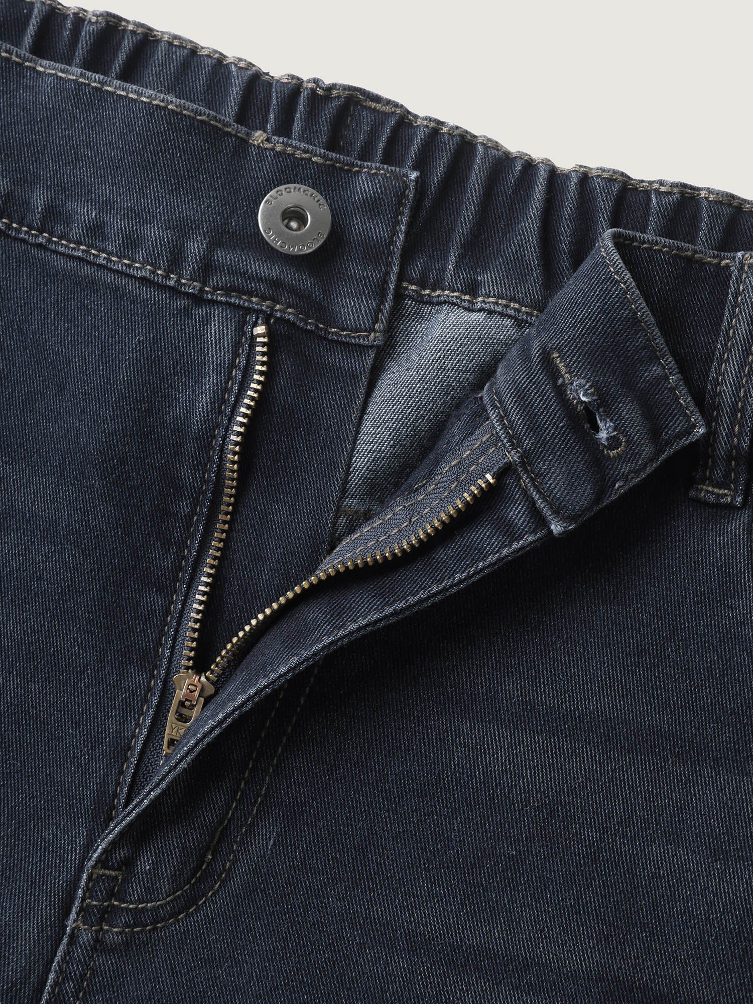 476d427f-f48c-45d6-a4c7-44cbaad47531