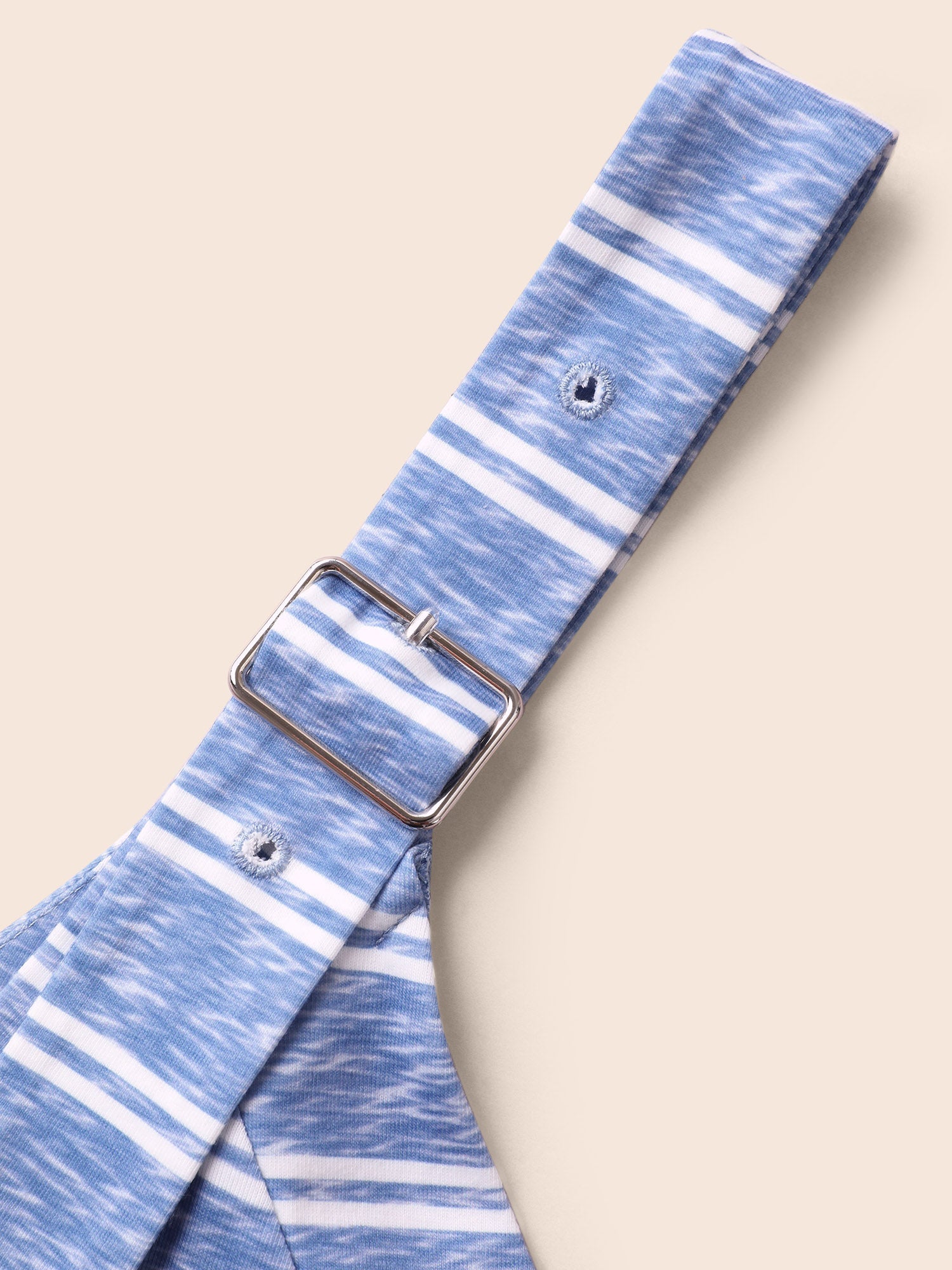 220c9885-1220-45aa-aa93-958e845a7509