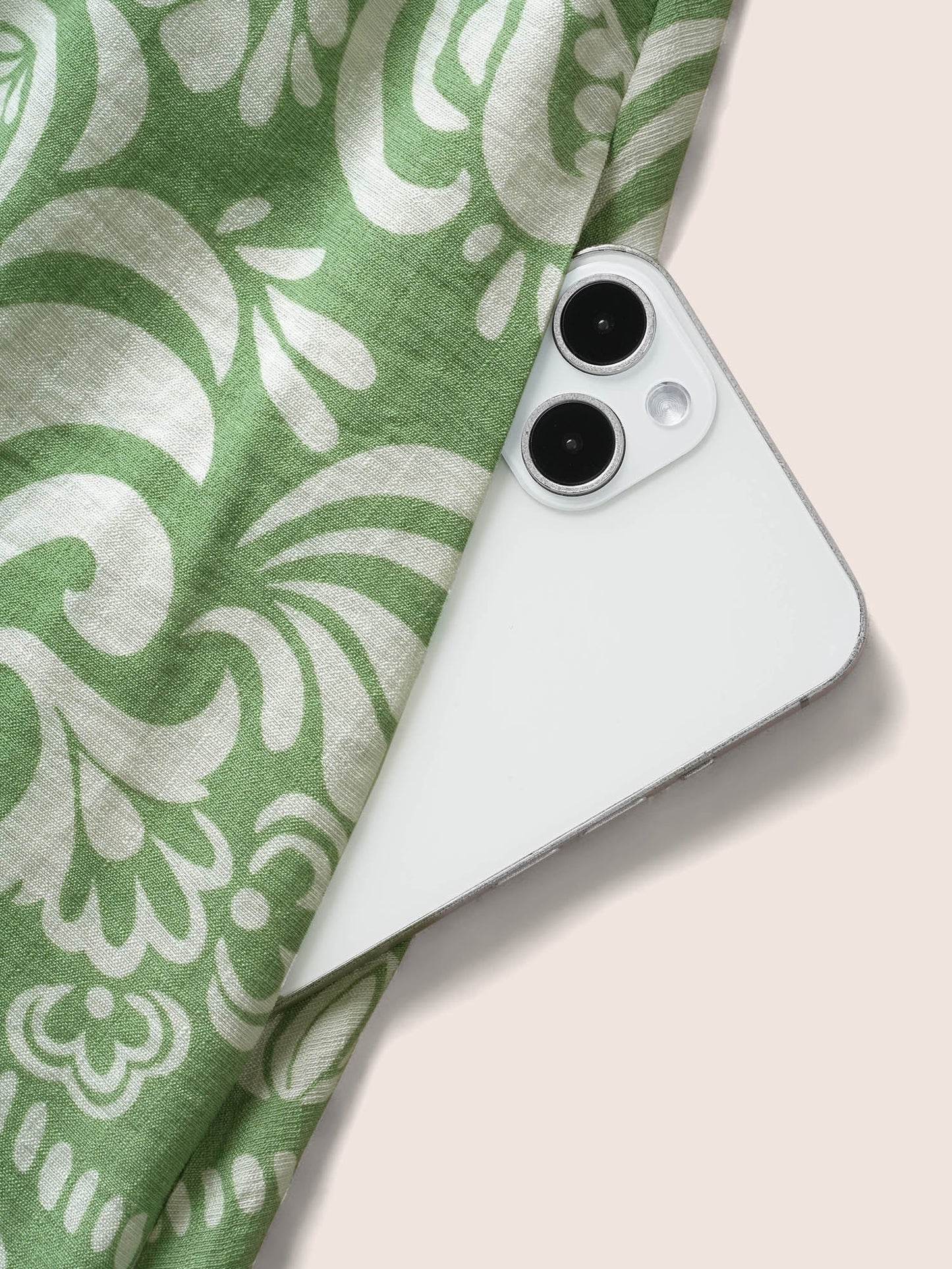 07a5386f-5a9e-43a6-95d9-32c2fc4889e7