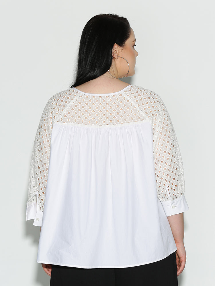 Broderie Button Top