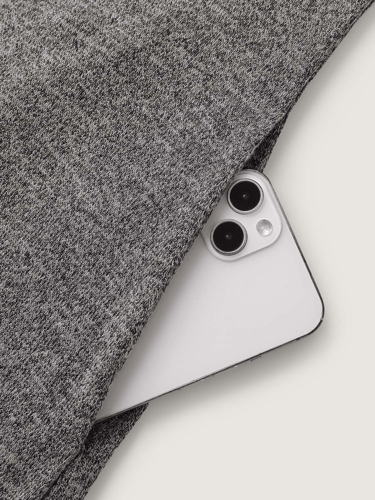 2d6e28fe-3636-4de4-bd6a-e3670174e061