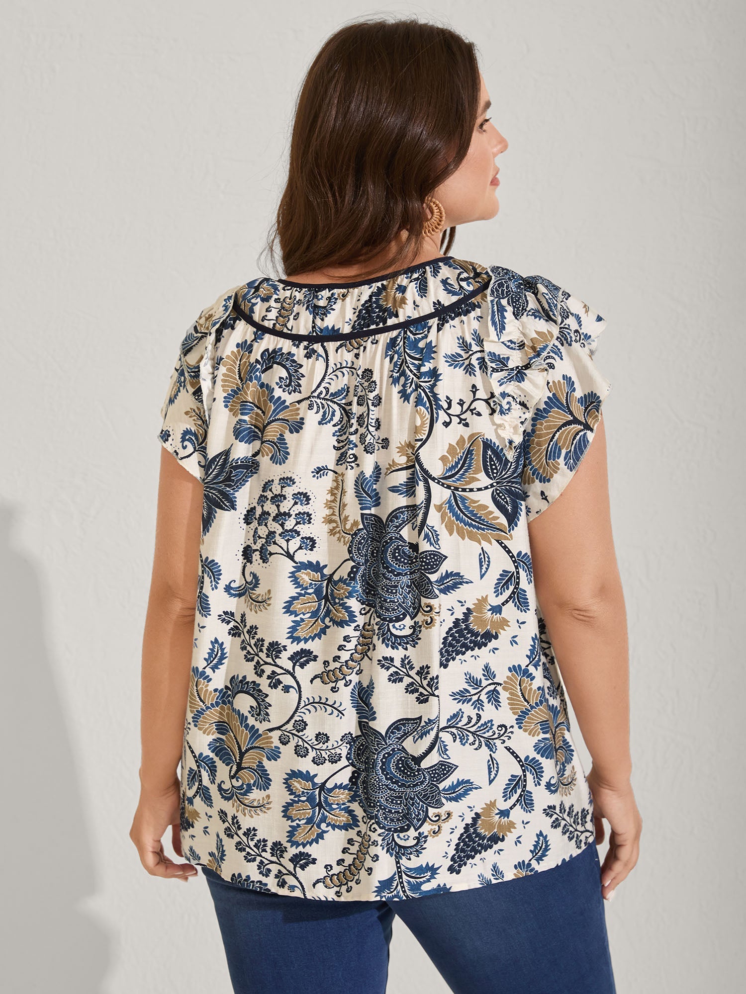 23a455ac-c9f8-428f-b6b6-54249db4f73b