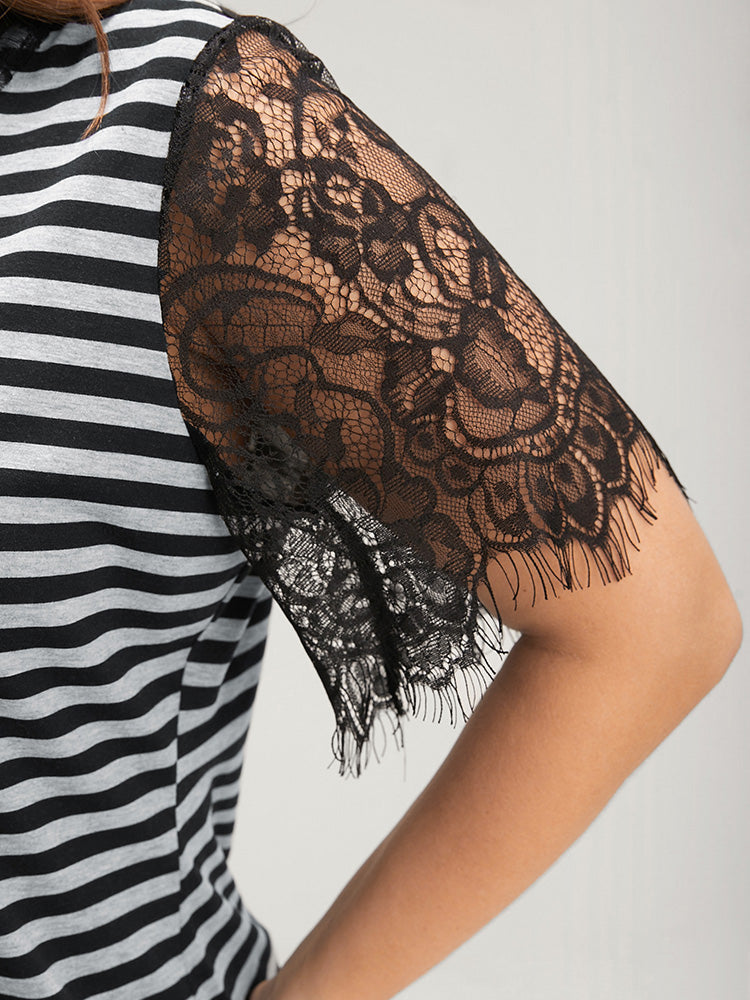 V Neck Contrast Lace Striped T-shirt