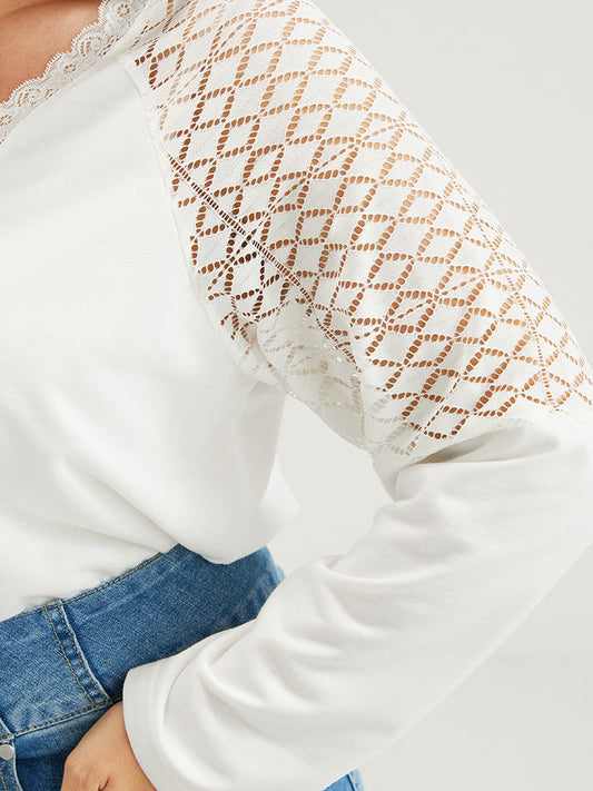 Solid Contrast Lace	V Neck Long Tee