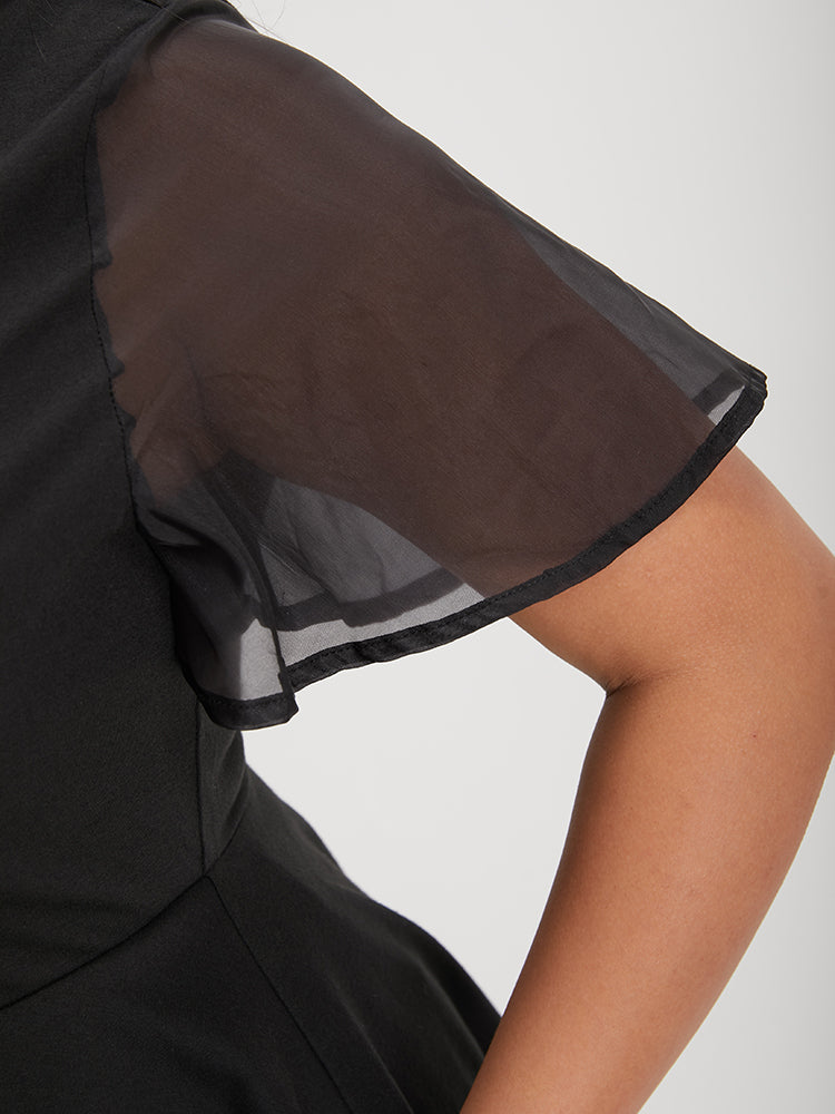 Solid Mesh Patchwork Ruffle Crisscross V Neck T-shirt