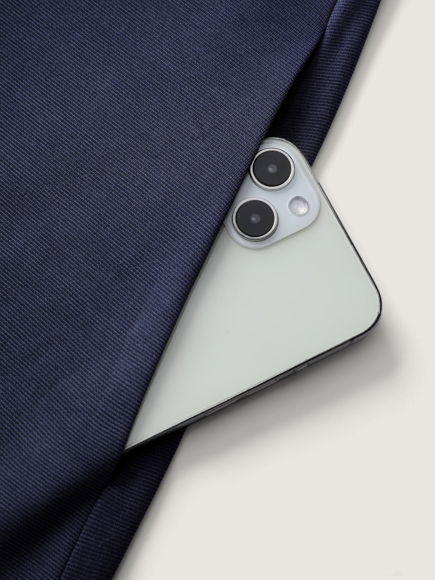 cb324e74-5f5e-4006-8c45-e8e7f07e424b