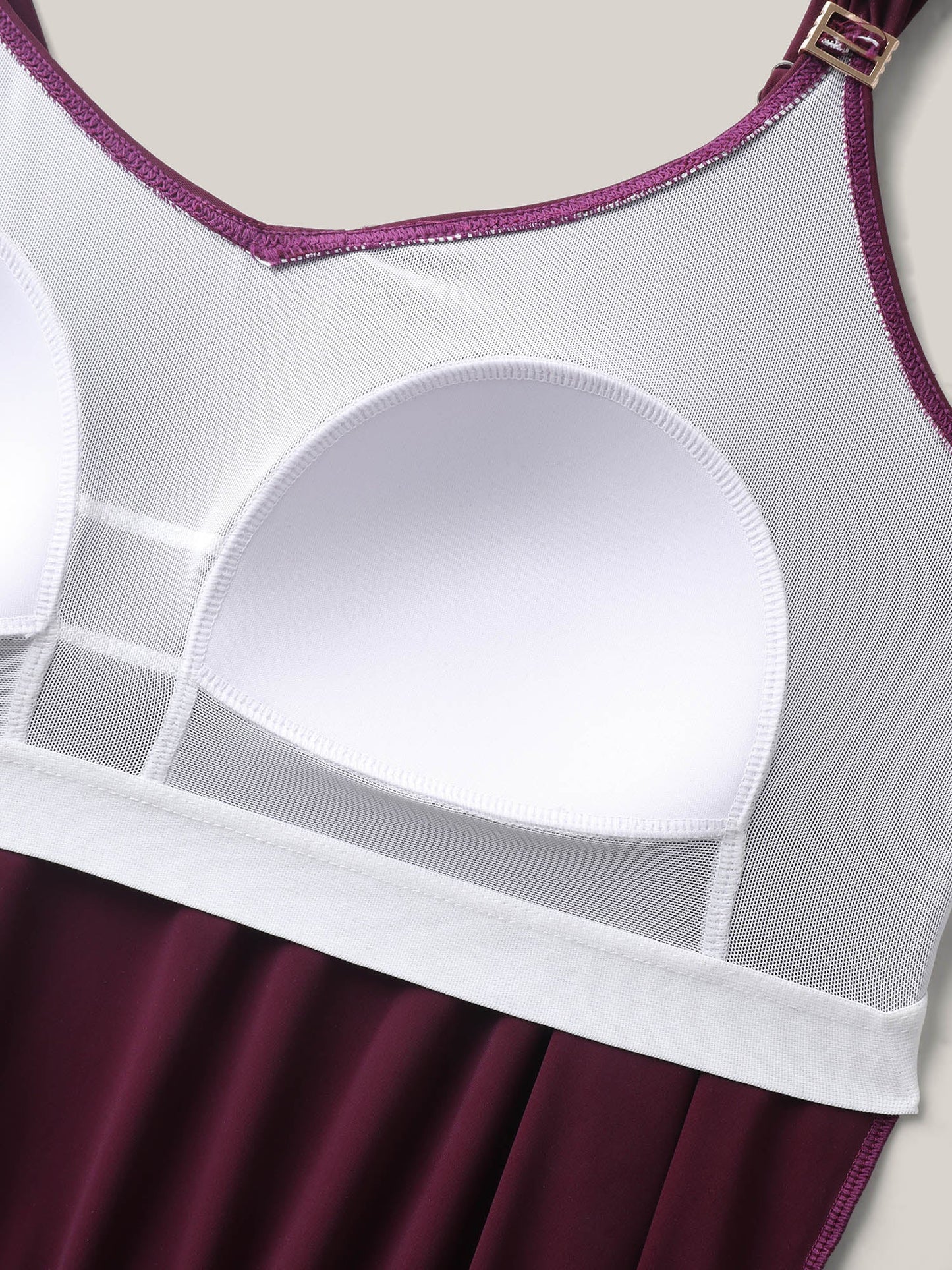 9d526885-d8f3-4698-9d52-c89b58ba752b