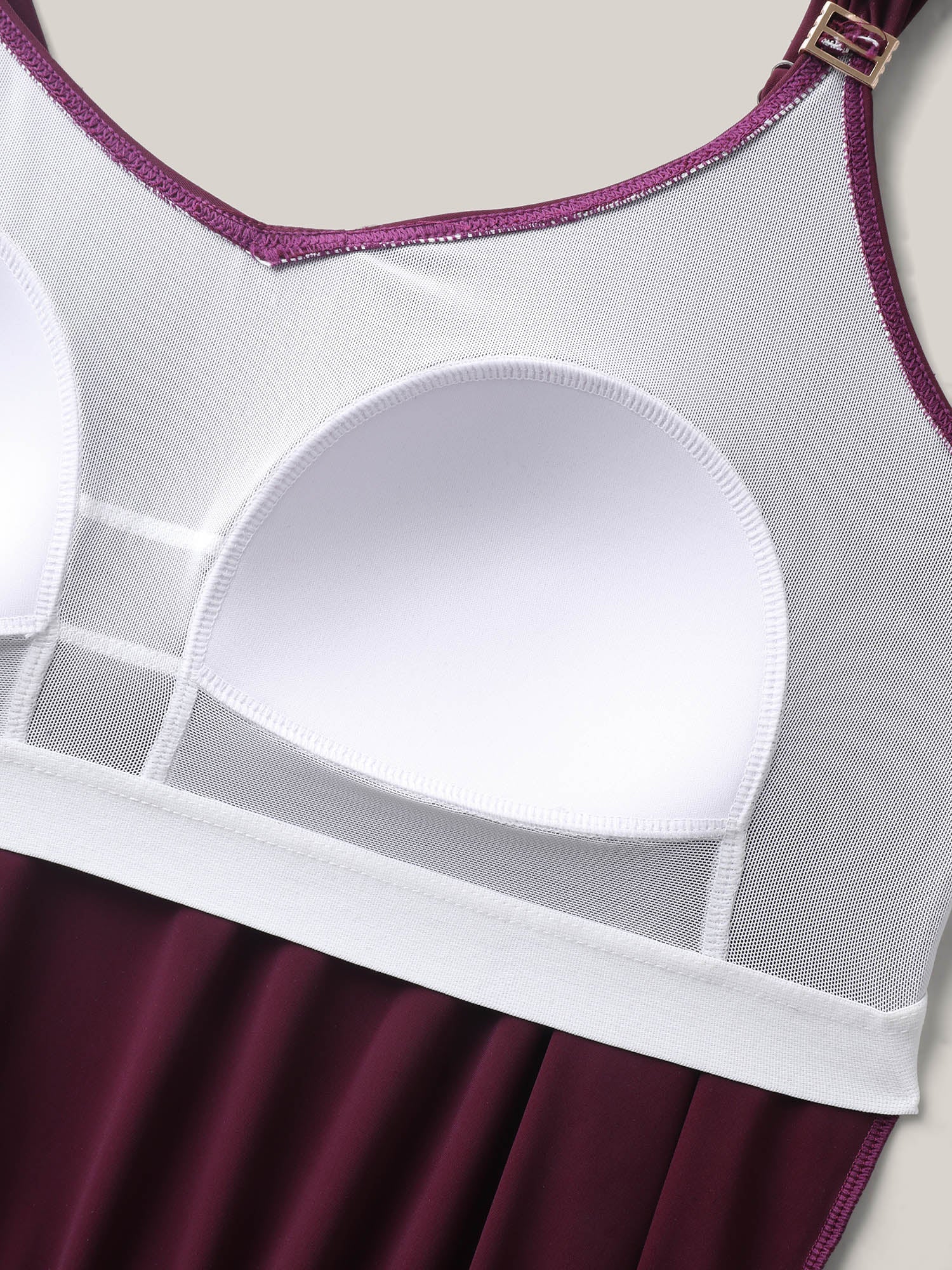 9d526885-d8f3-4698-9d52-c89b58ba752b