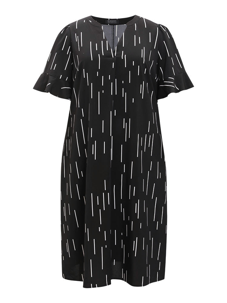 Line Print Notched Bell Sleeve Ruffle Hem Dress