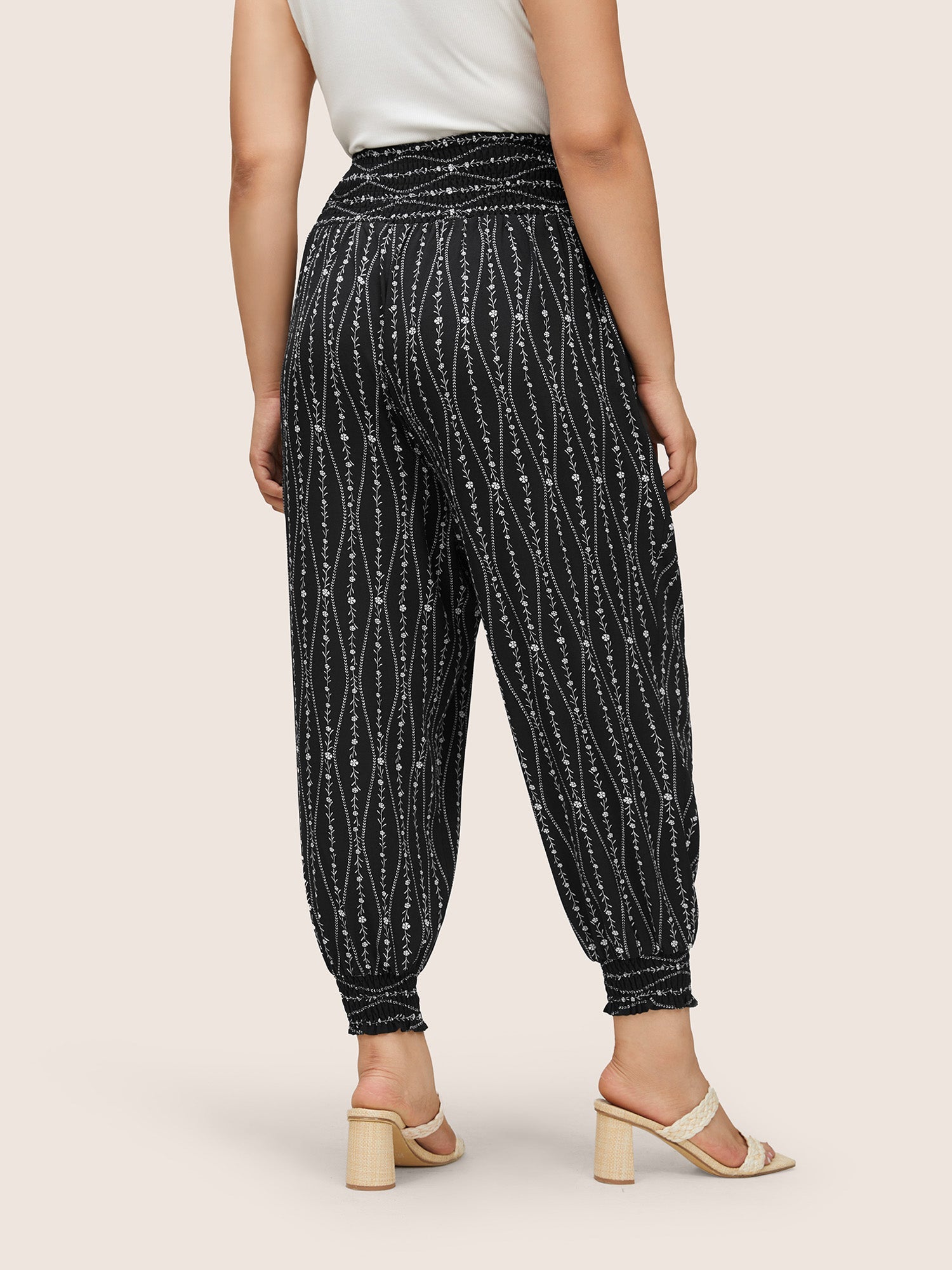 af785481-c6b8-4a12-b47d-b72f6eb951d8