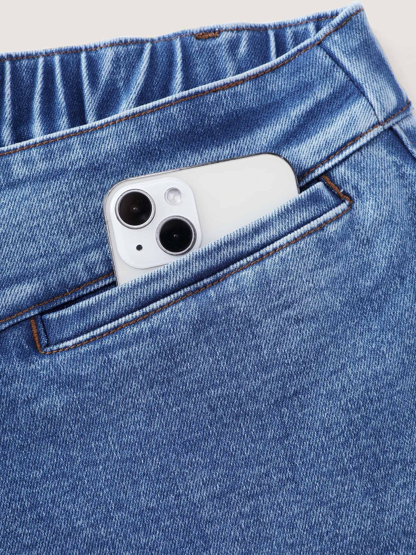 5d0caa3e-b9c8-4a44-8a90-fda0cd968fa2