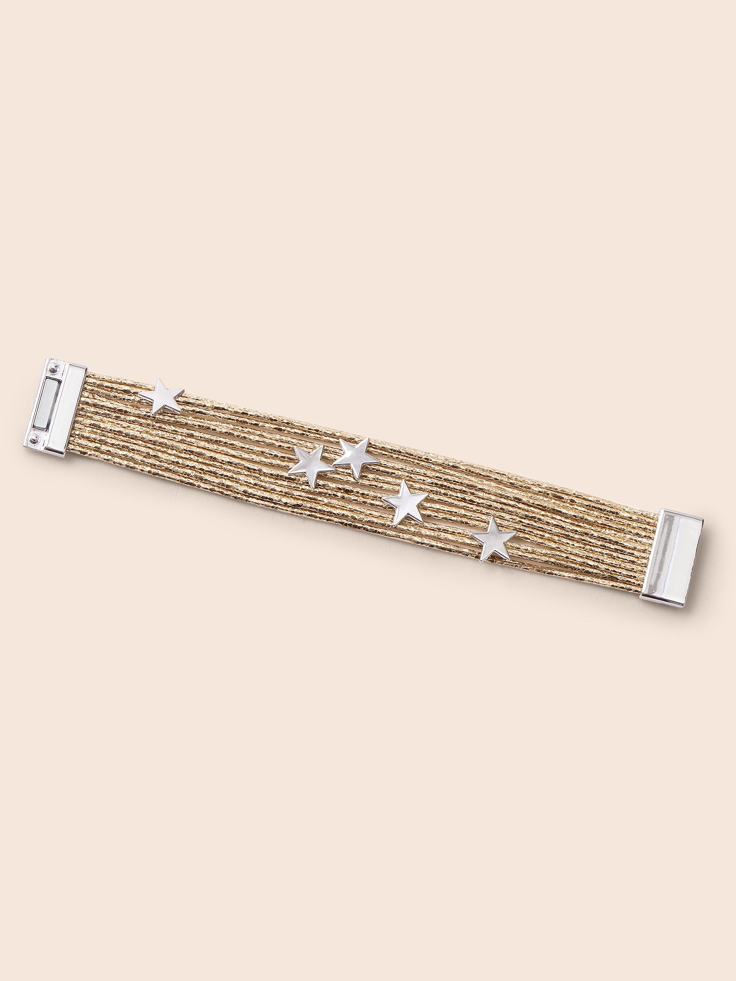 f0950e3e-a0f8-4400-8de8-ba0b6f2f6d93