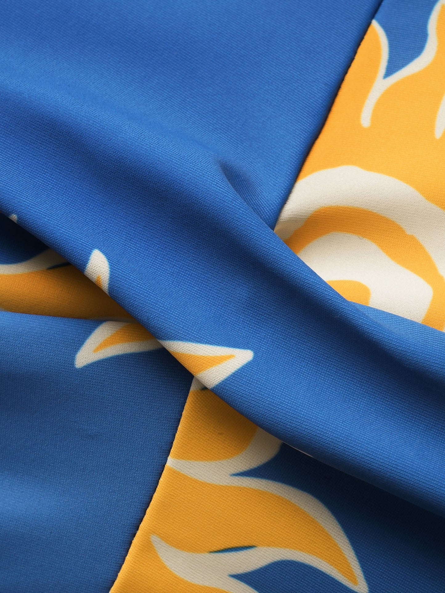 e40bd104-de04-4577-be98-e4fe11d2e11c