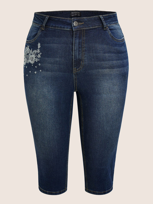 Floral Embroidered Skinny Below The Knees Jeans