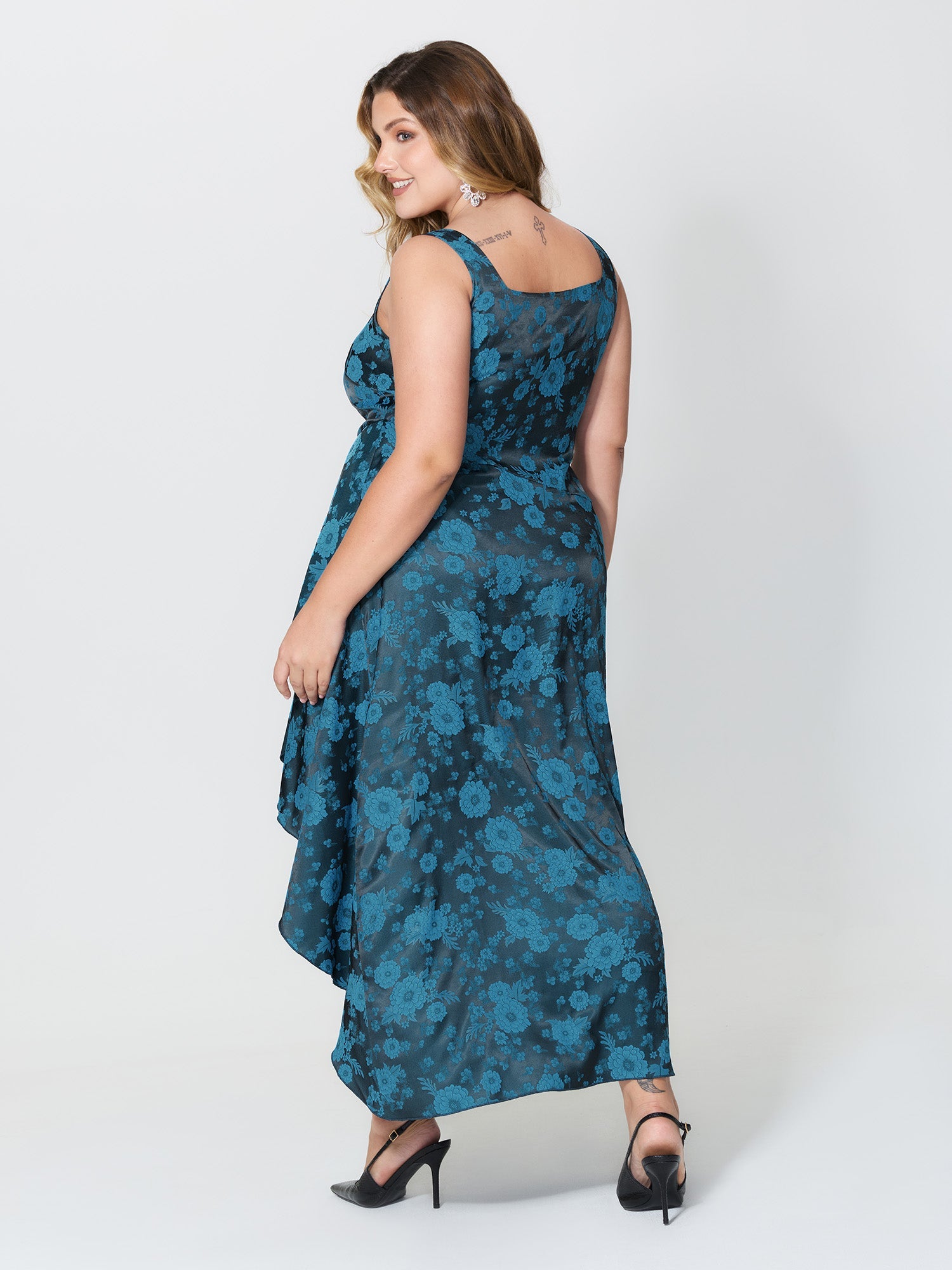 a502b570-155c-4375-9b53-bf7898756822