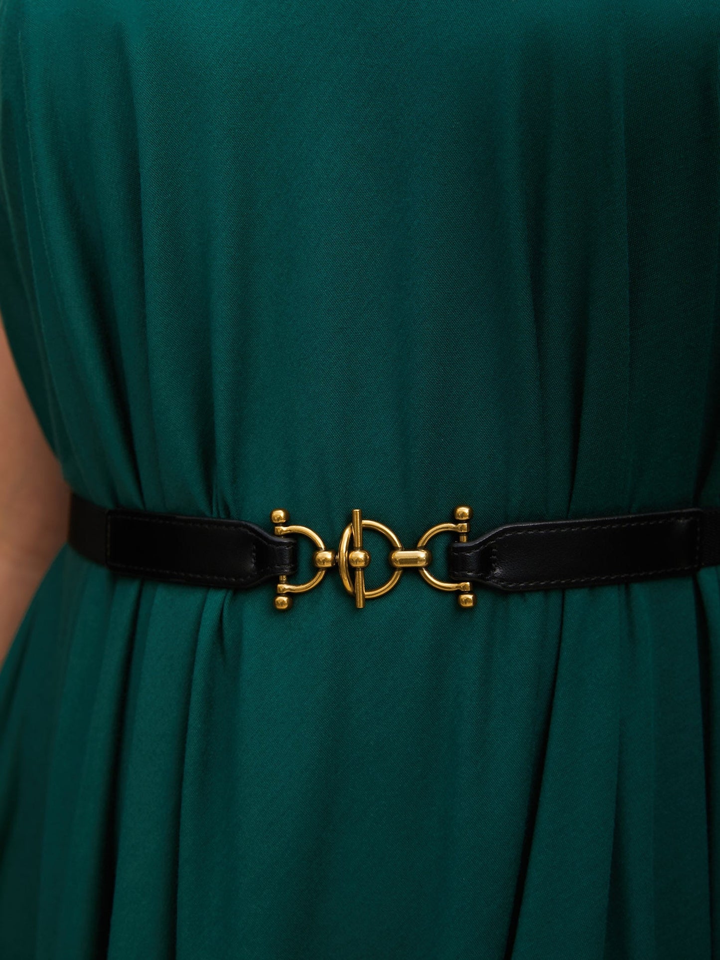 56b3ca15-8363-479a-a3a4-14b40165194e