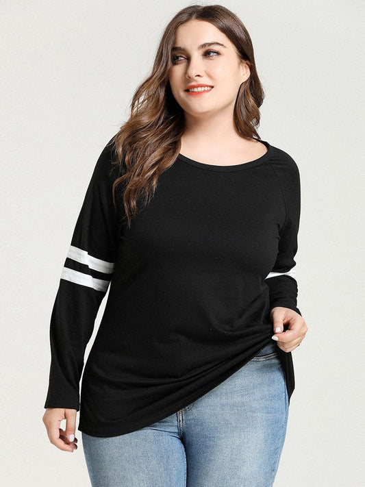 Stripe Sleeve Round Neck T-shirt