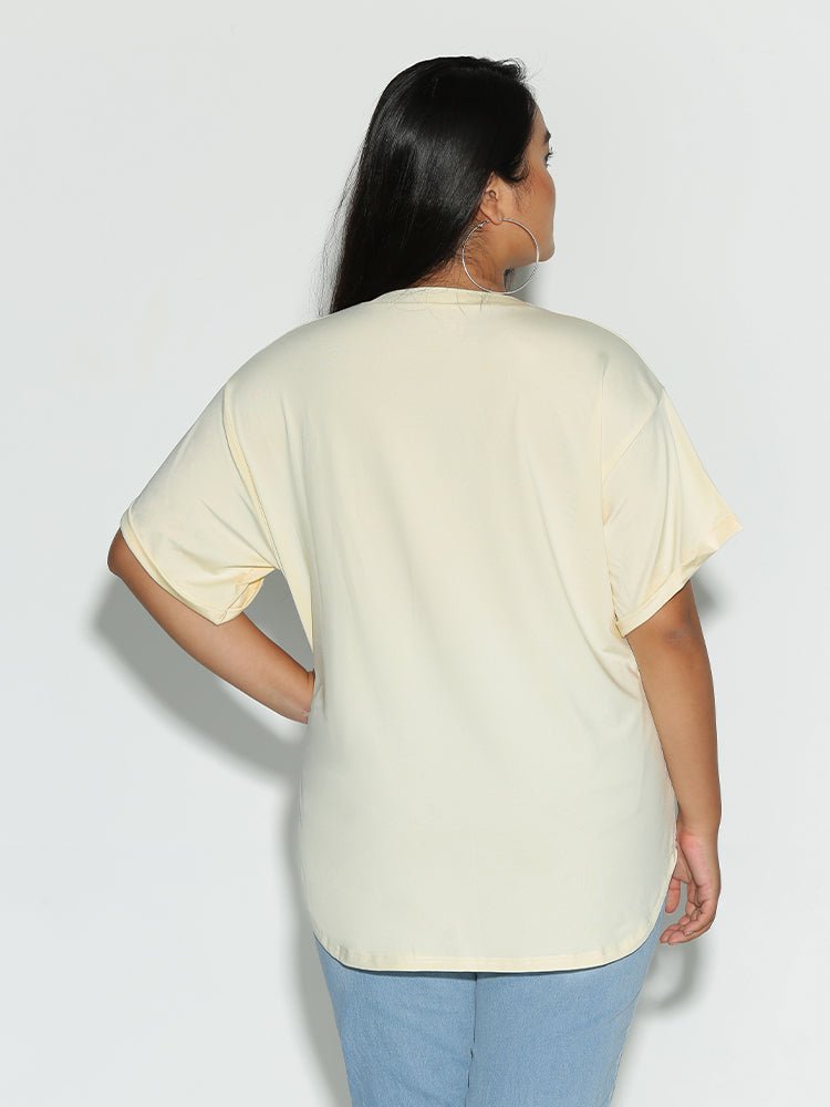 Round Neck Pocket T-Shirt