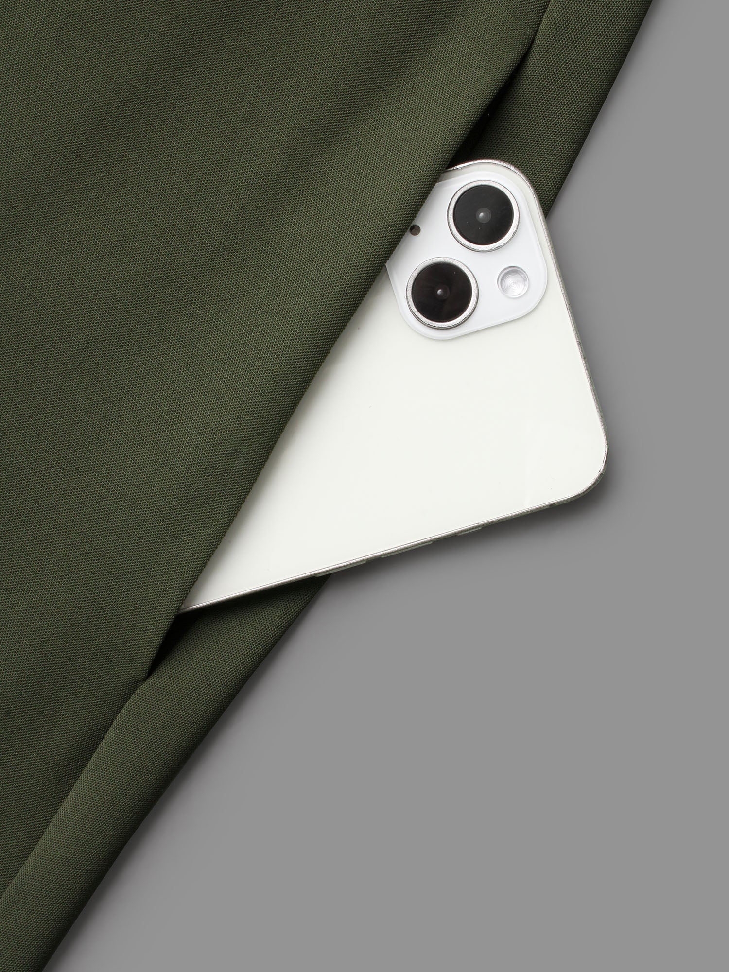 d33ef869-f3df-43b0-998a-d66d08a41b8d