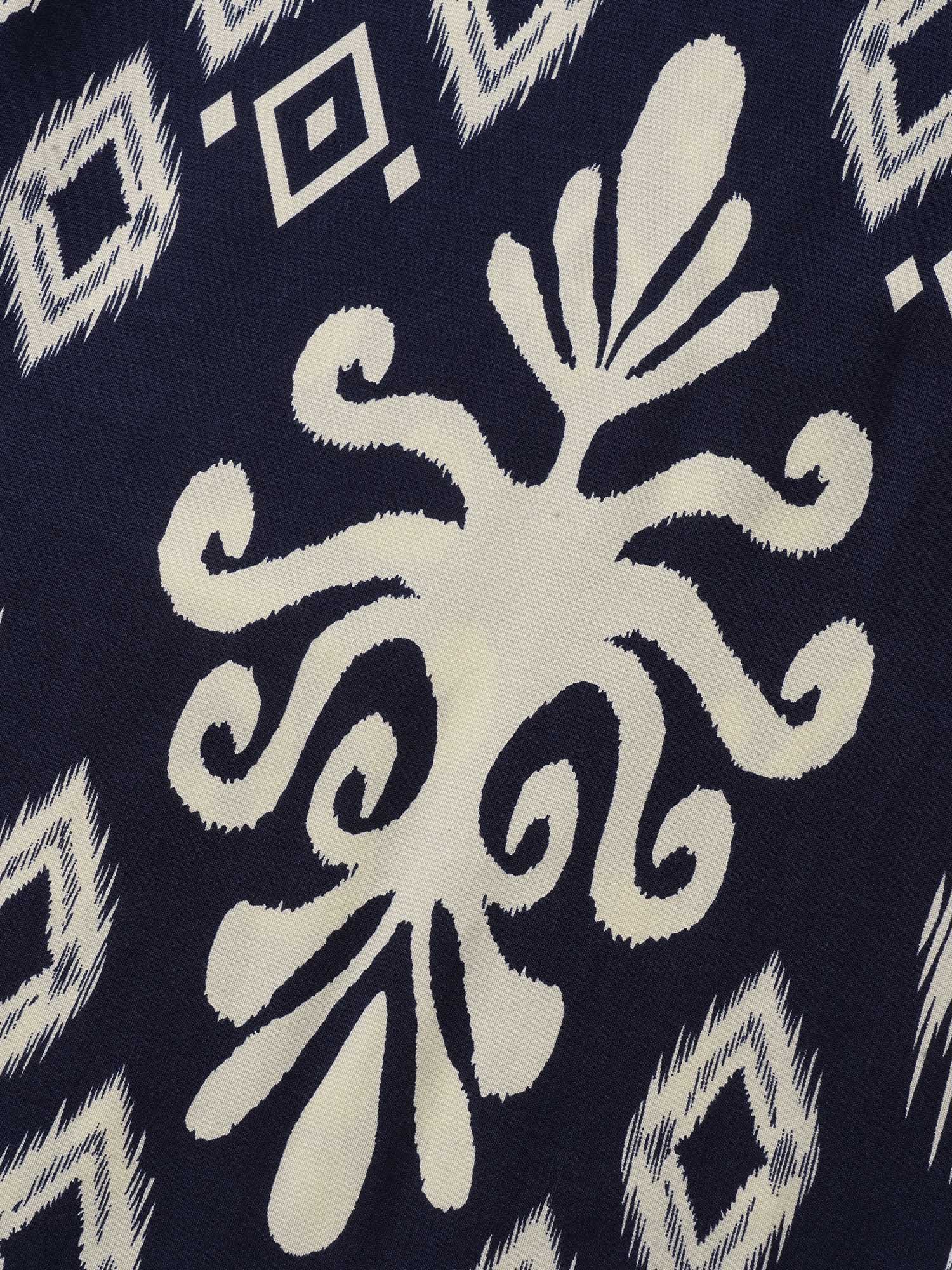 fe96316b-f09c-400e-a00f-35ee12f4cc54