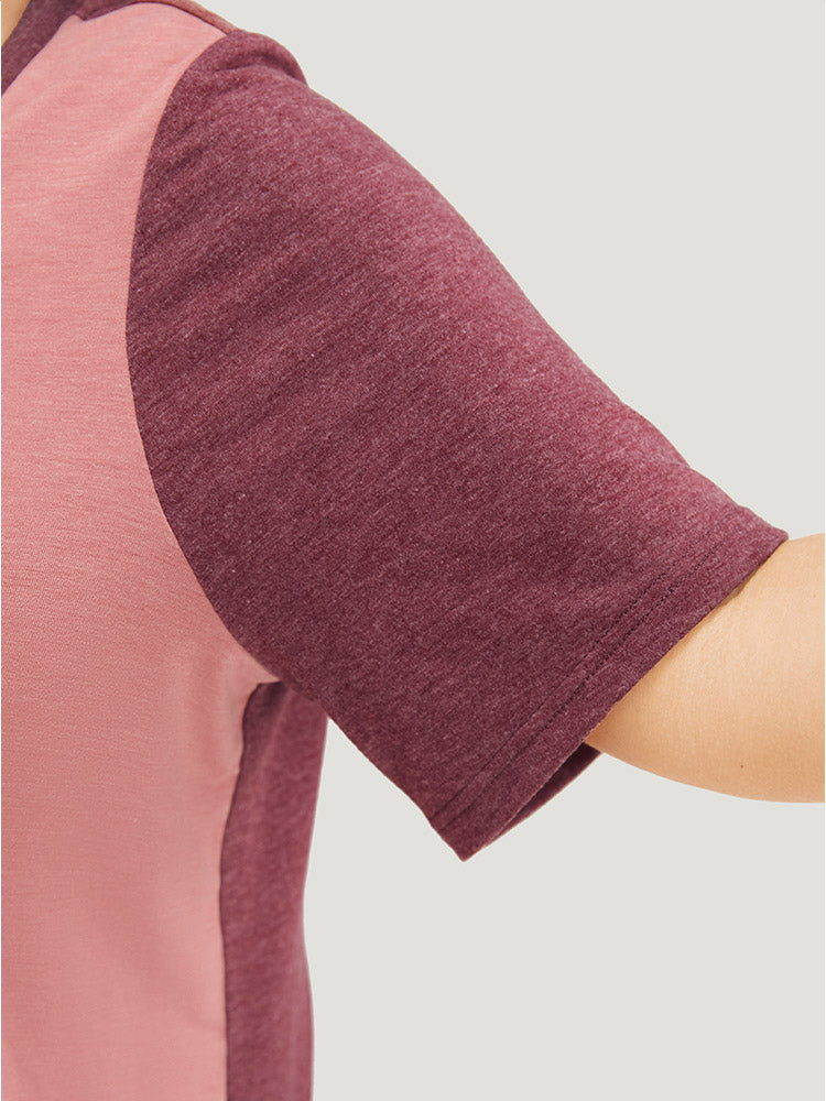 Colorblock Contrast V Neck Pocket T-shirt