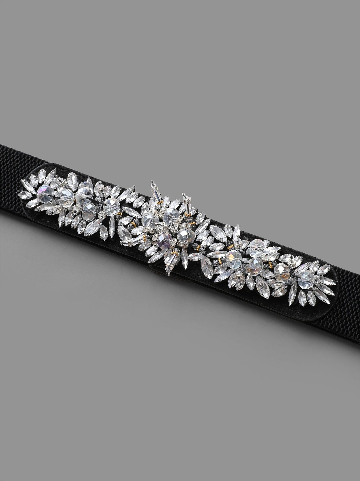 b5ad4f93-c405-443c-a0dc-8664c1aef677