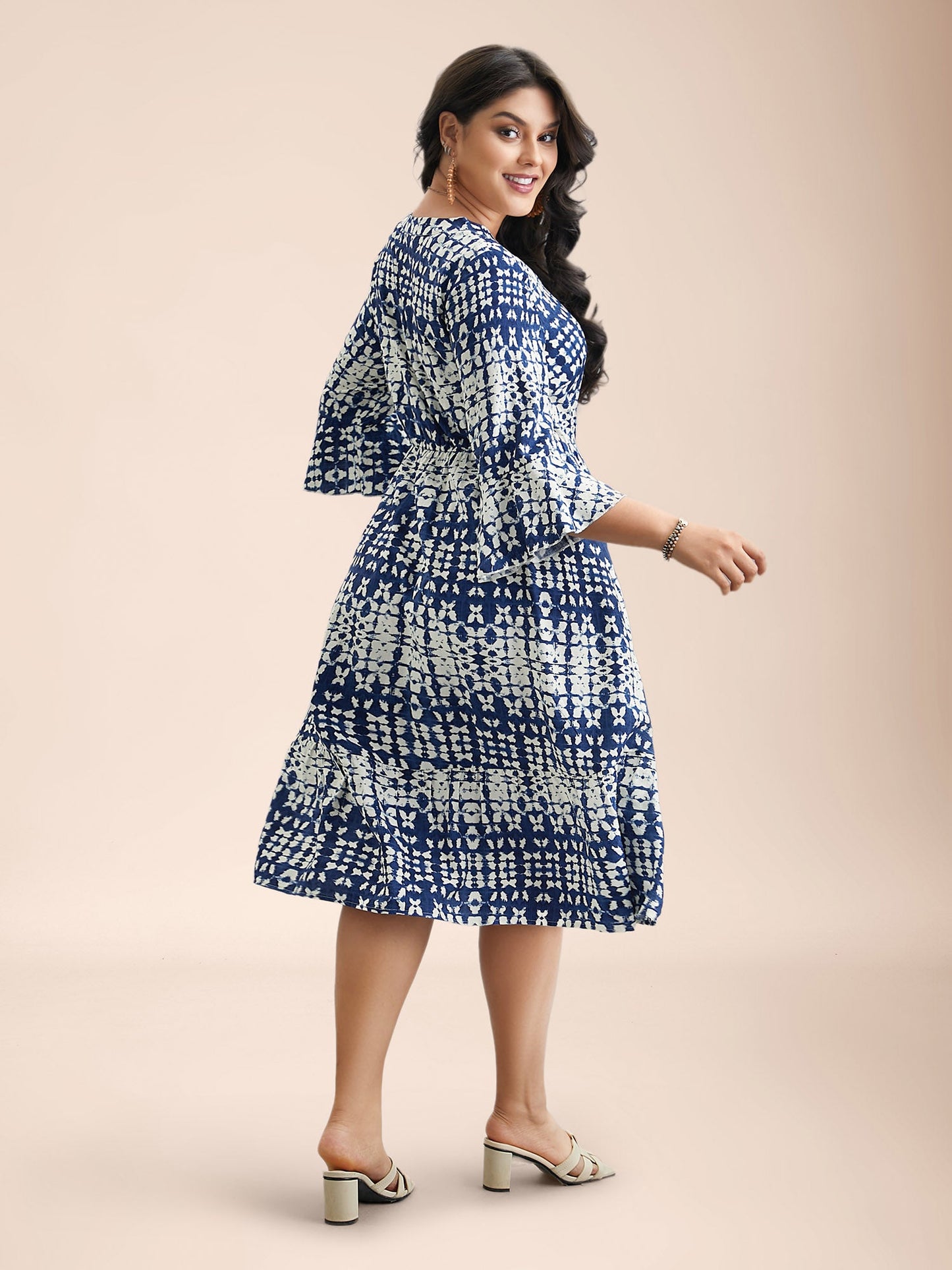 995535f2-5f5a-4087-aca6-becf9cbc3ba8