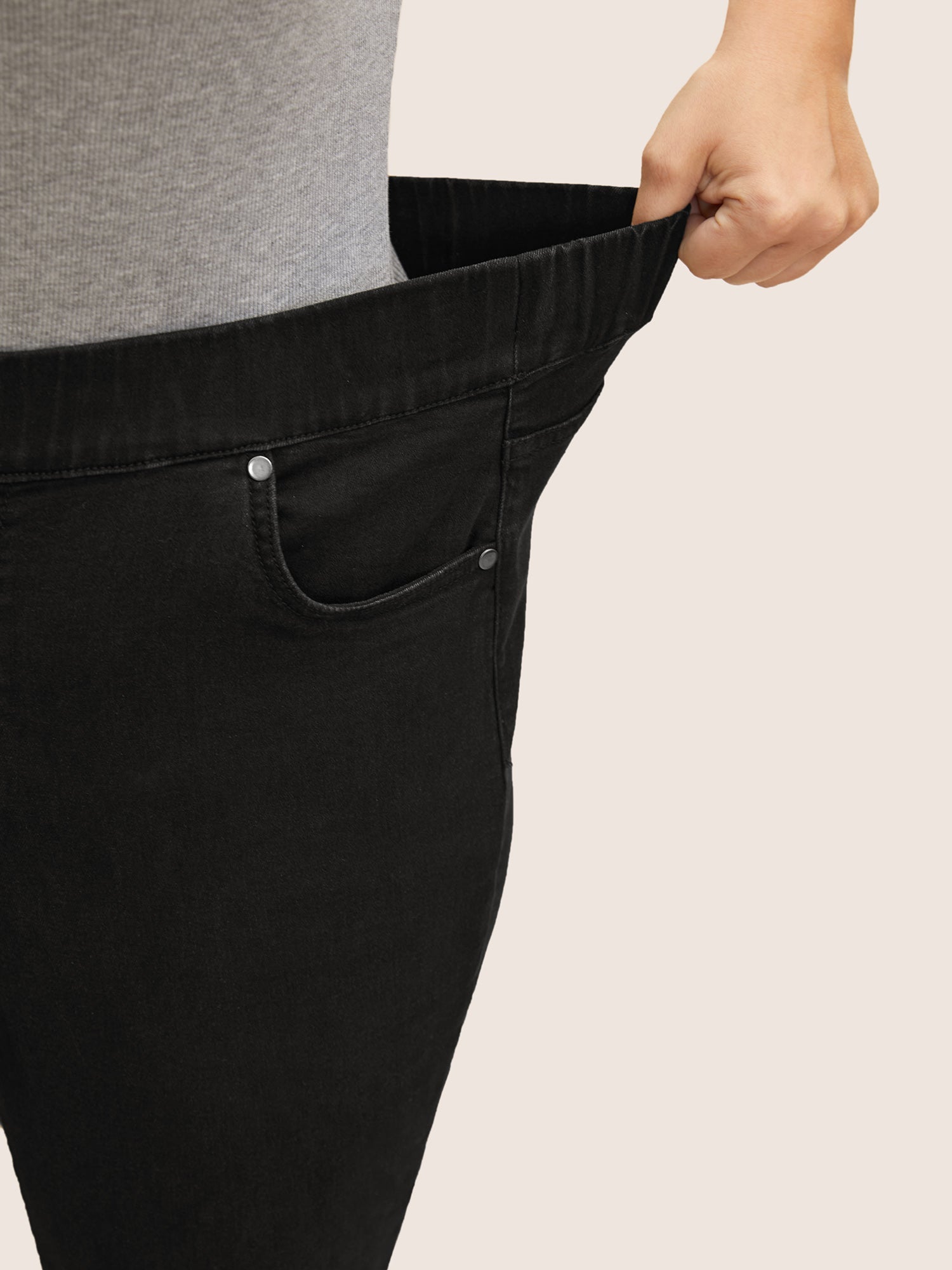 e0ee9381-ccd5-4448-8792-4dcbfb383dc6