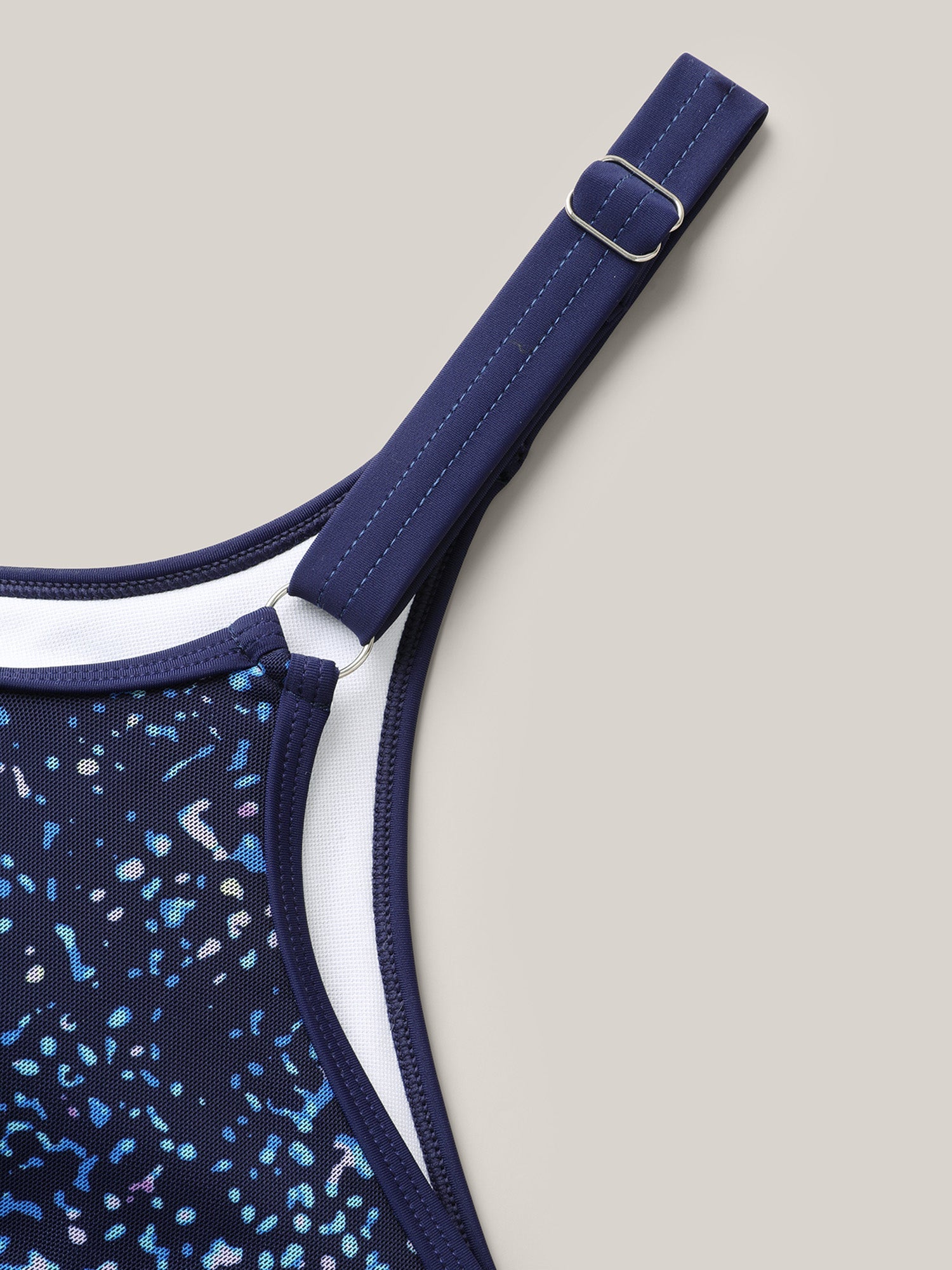 f5d3ad85-0477-4114-9fd3-a21d2e82820b