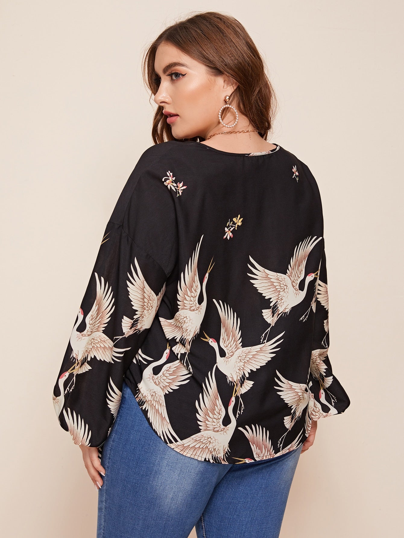 Swan Print Tie Neck Curved Hem Top