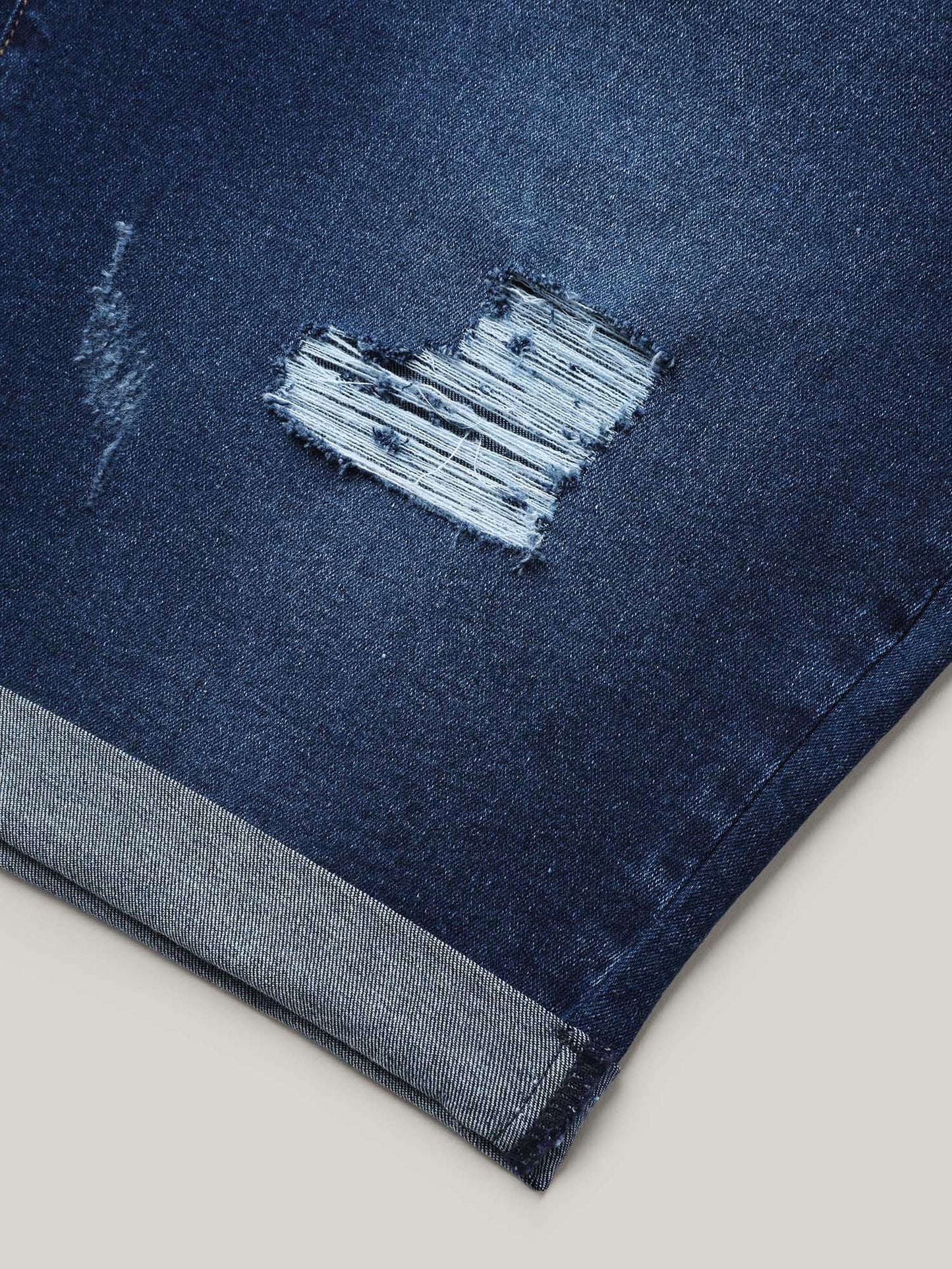 b33a41a9-de84-4872-af0c-cd51a0560bb2