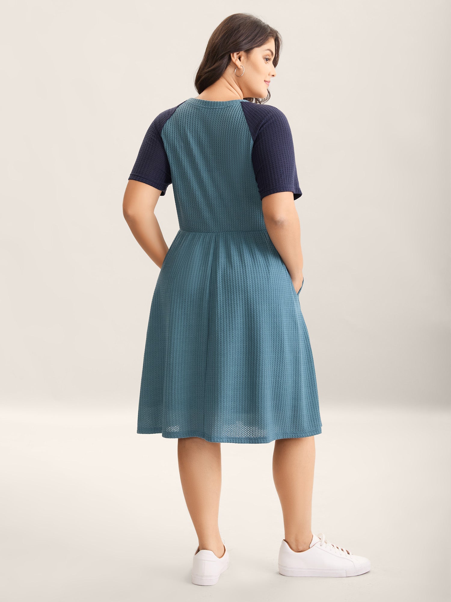 33e330bc-8ee0-479b-849e-887c1bc0eeba