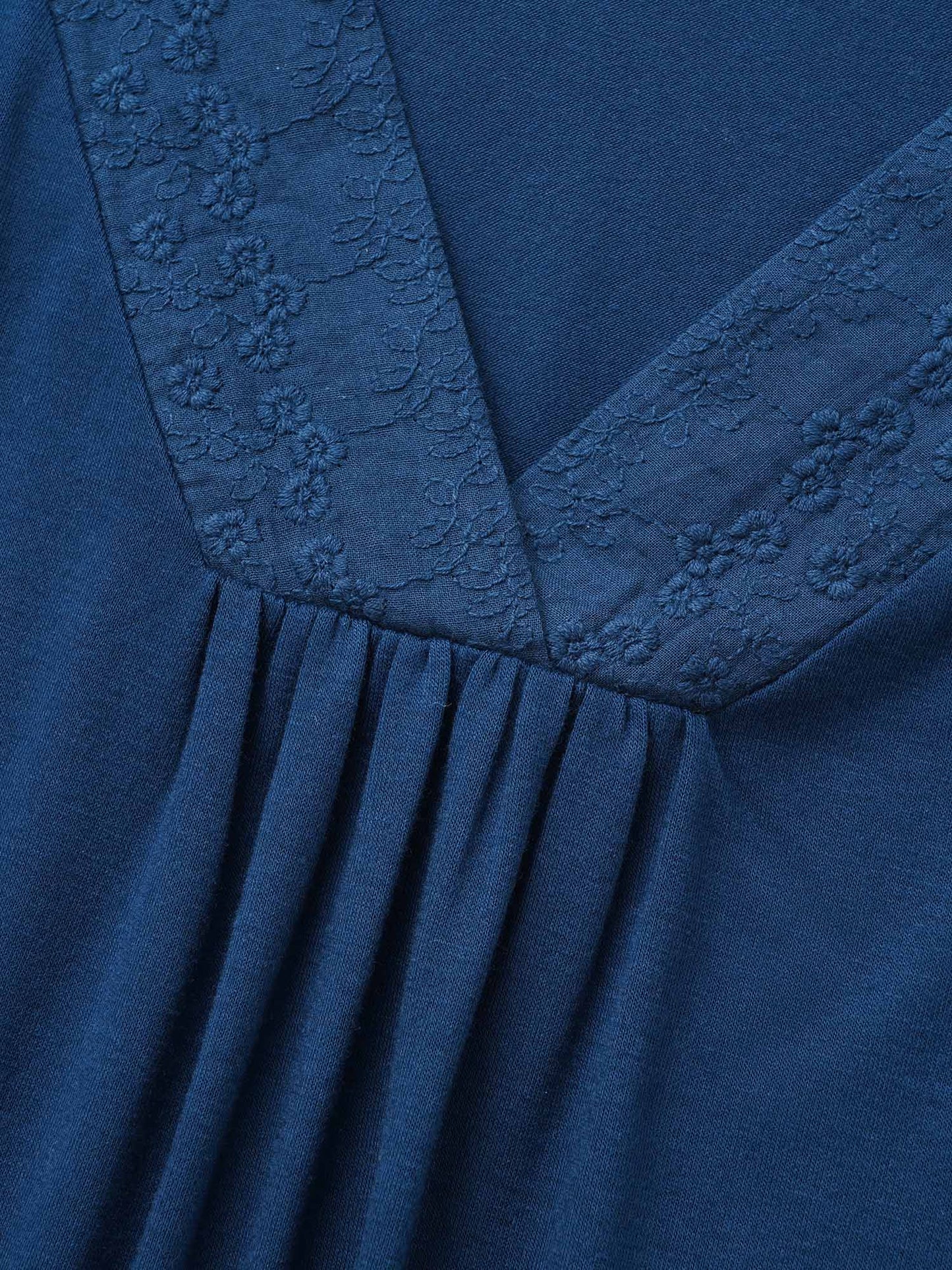 c17e00a3-c461-4c5a-9782-faef2a416e48