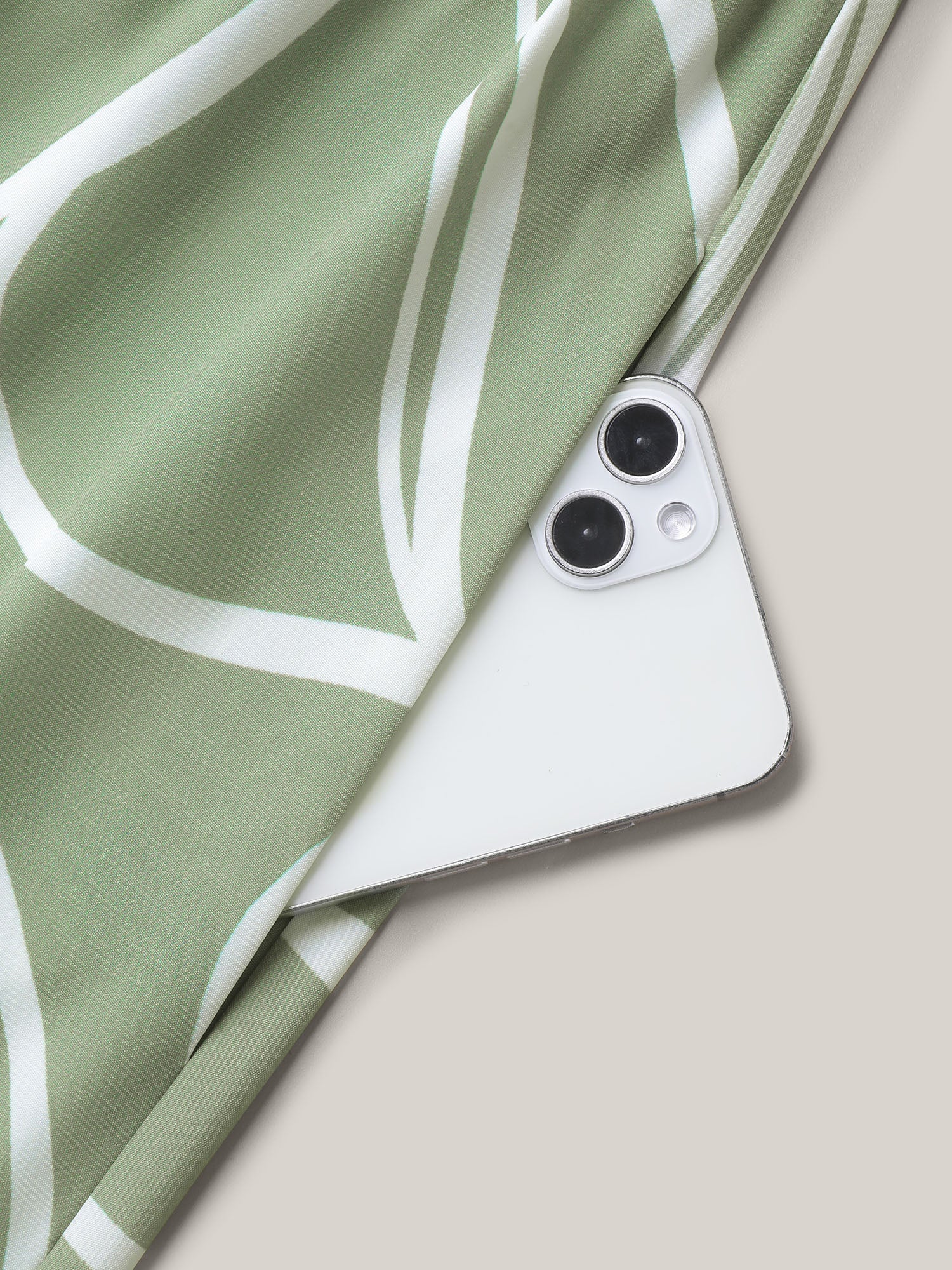 9b680af7-e315-434b-8969-b7eb1584e0fd