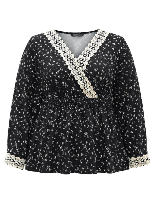 Ditsy Floral Wrap Shirred Lace Patchwork Blouse