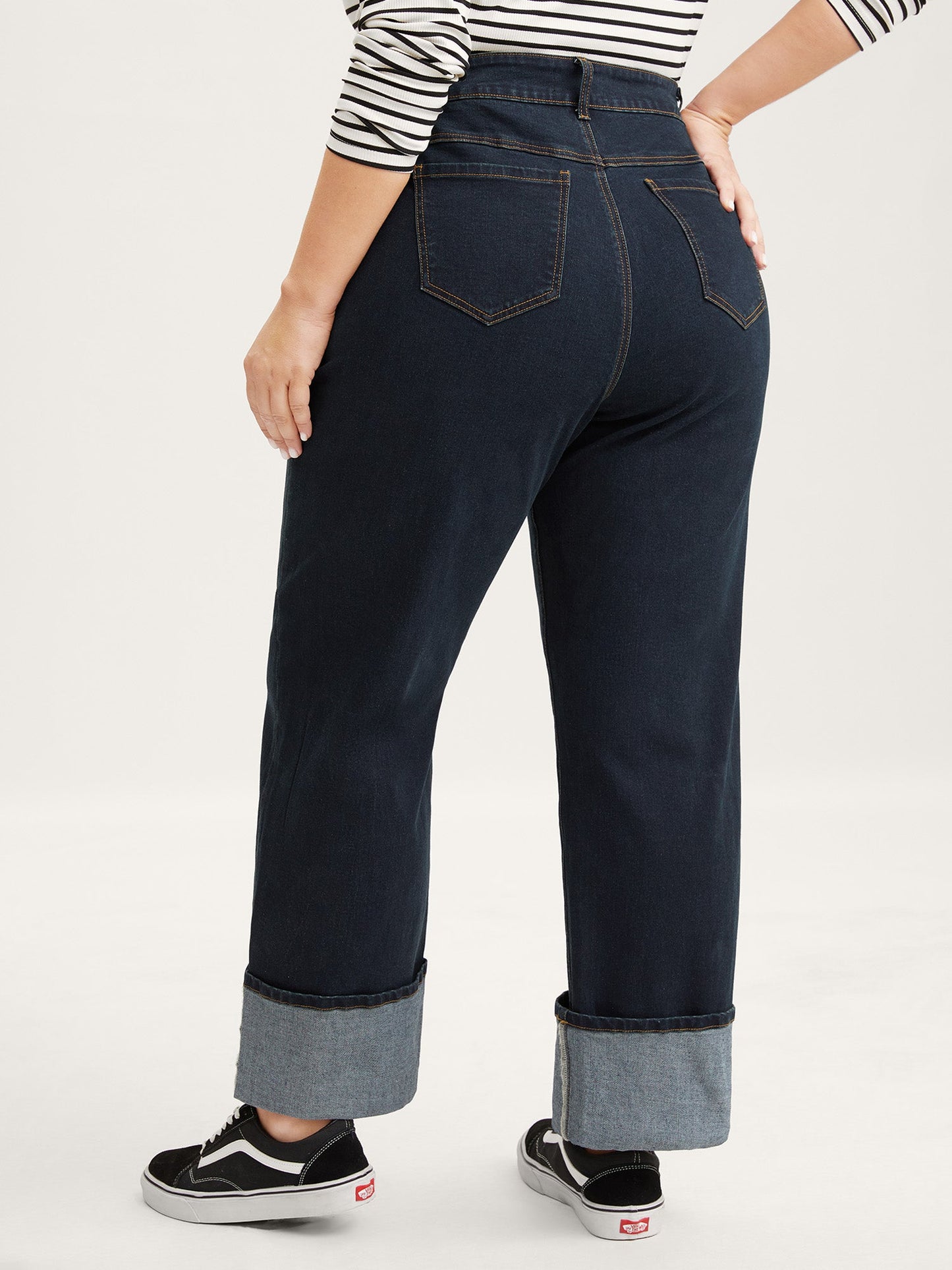 5b5fa7c6-51f9-48e0-bbbb-b56ad68da173