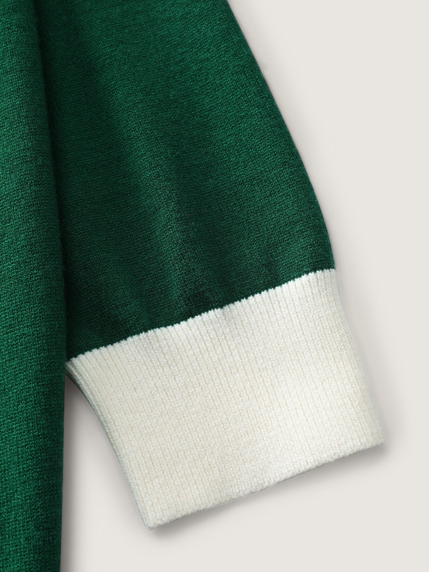 b57de5a9-da7b-4d94-8deb-a646e71c9901