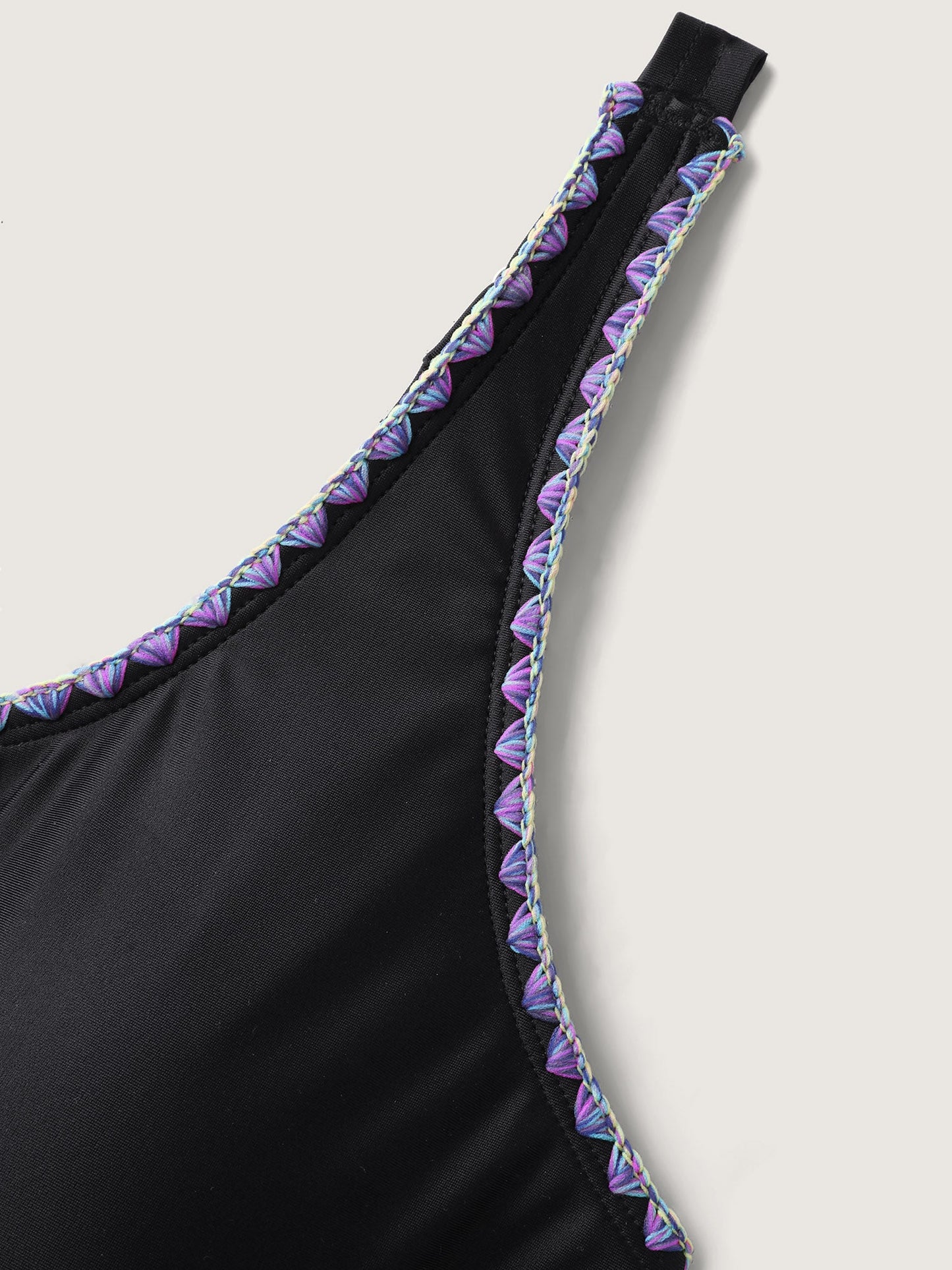 8b4db652-2db1-4632-98e5-6d8a96e9d9bb