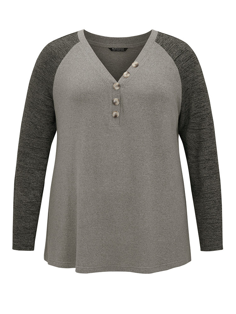 Contrast Button Detail Raglan Sleeve T-shirt